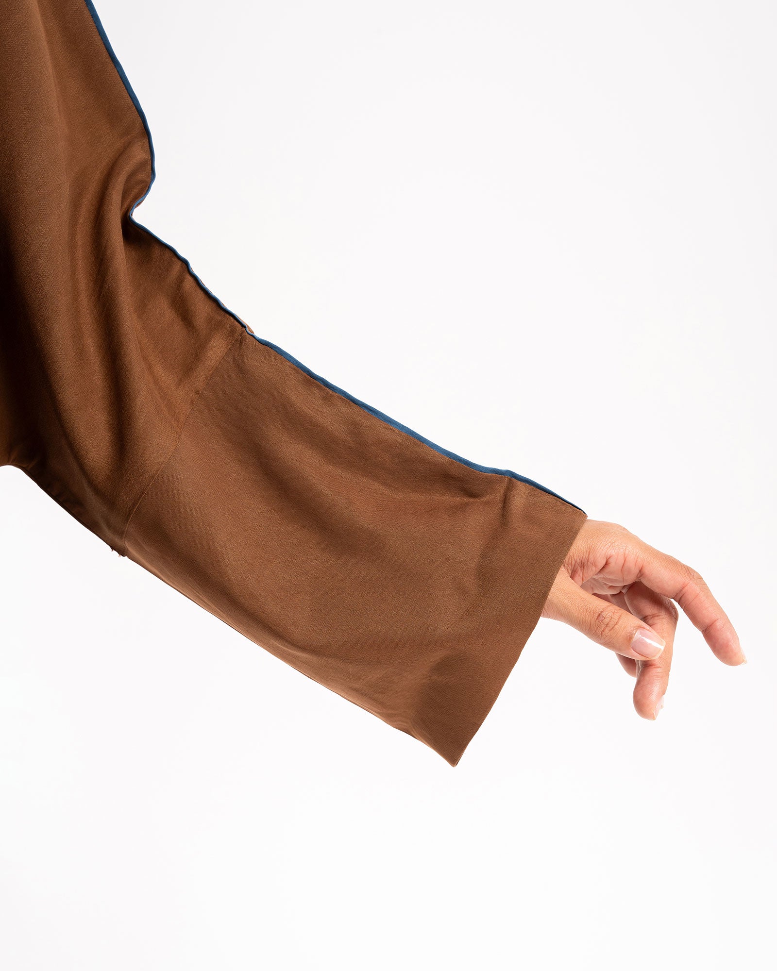 Mira – Washed Silk Bisht Kaftan Abaya