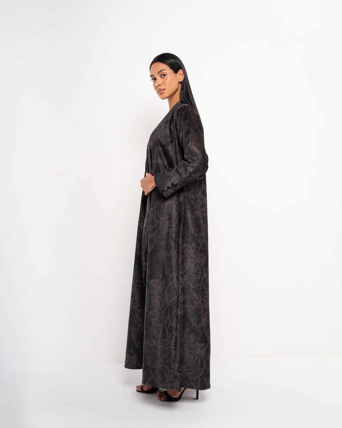Crimson – Velvet Suede Wrap Abaya