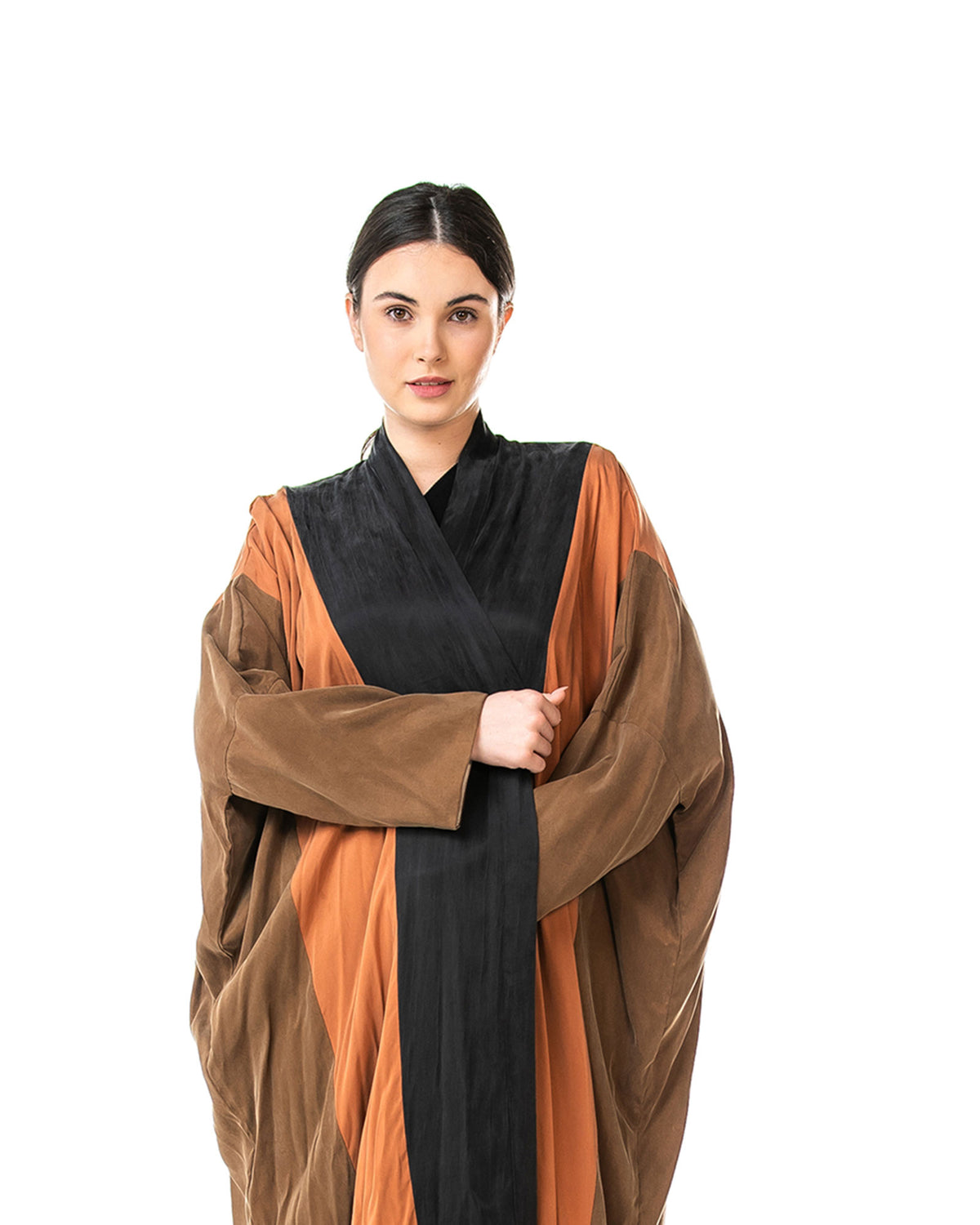 Eclipse 2.0 – Colorblock Washed Silk Bisht Abaya