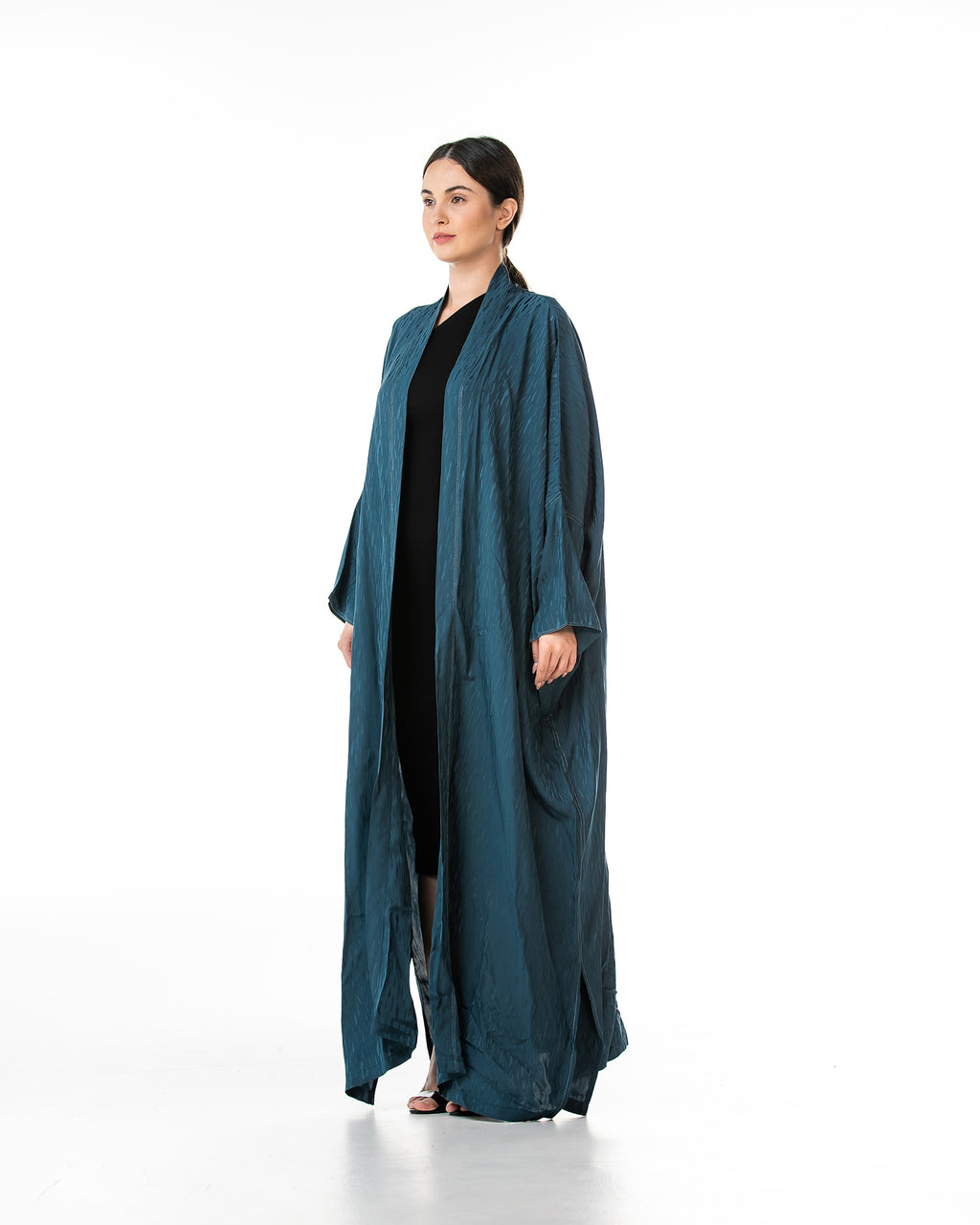 Copper 2.0 – Woven Viscose Linen Bisht Abaya