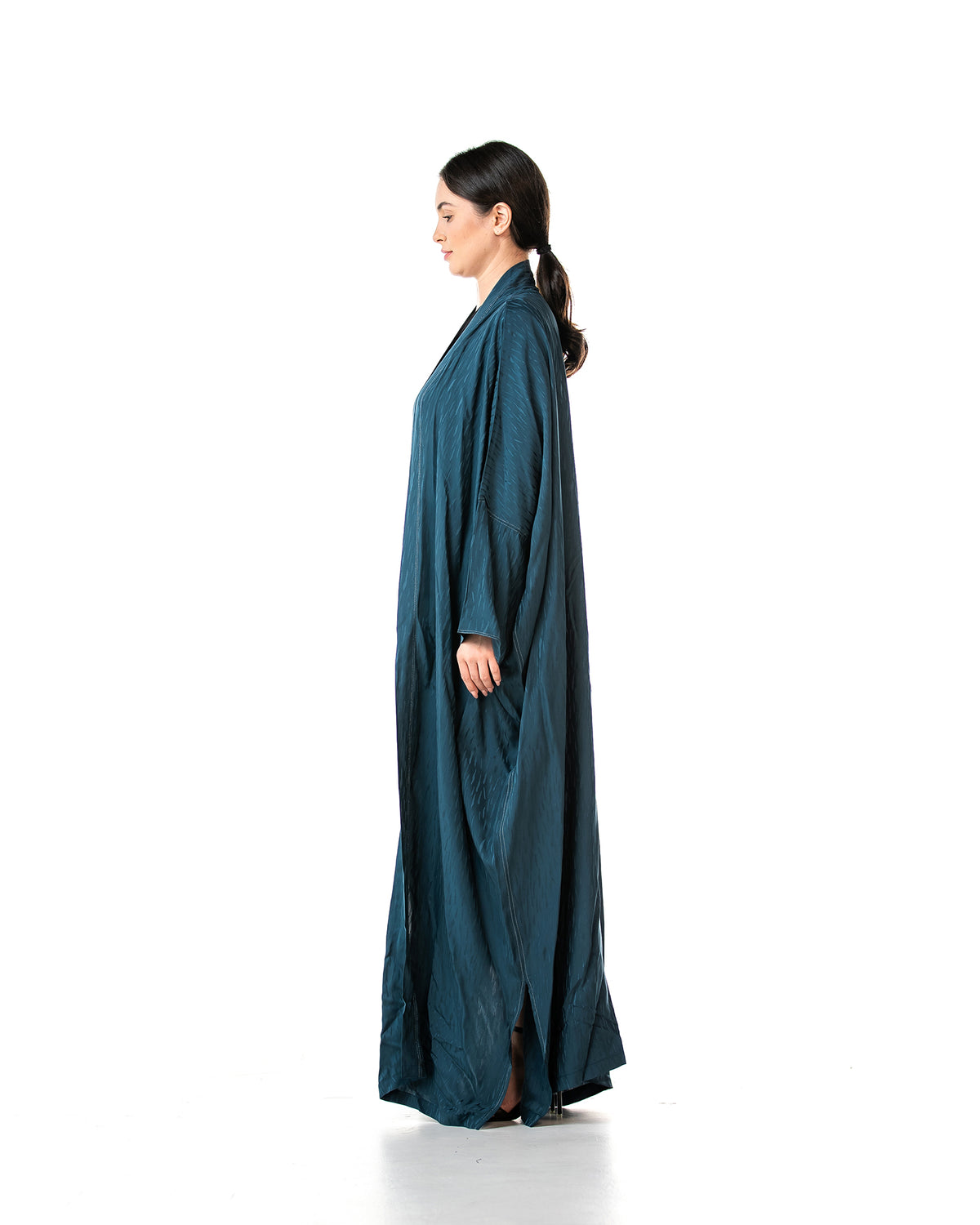 Copper 2.0 – Woven Viscose Linen Bisht Abaya