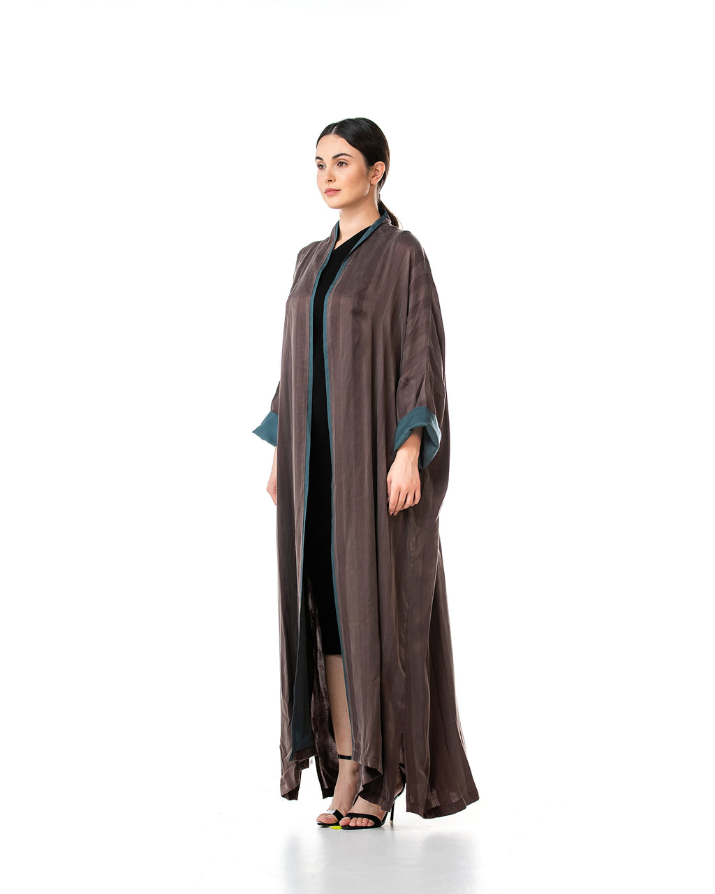 Melody 2.0 – Textured Washed Silk Kaftan Abaya