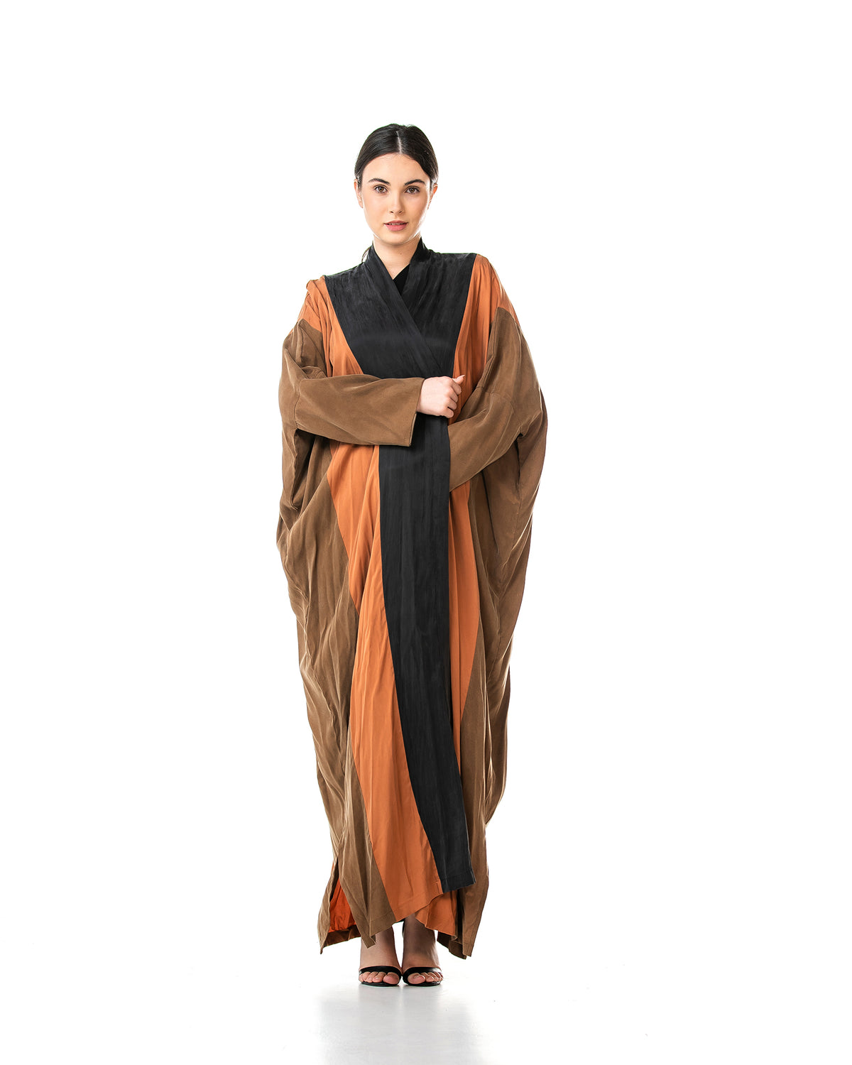 Eclipse 2.0 – Colorblock Washed Silk Bisht Abaya