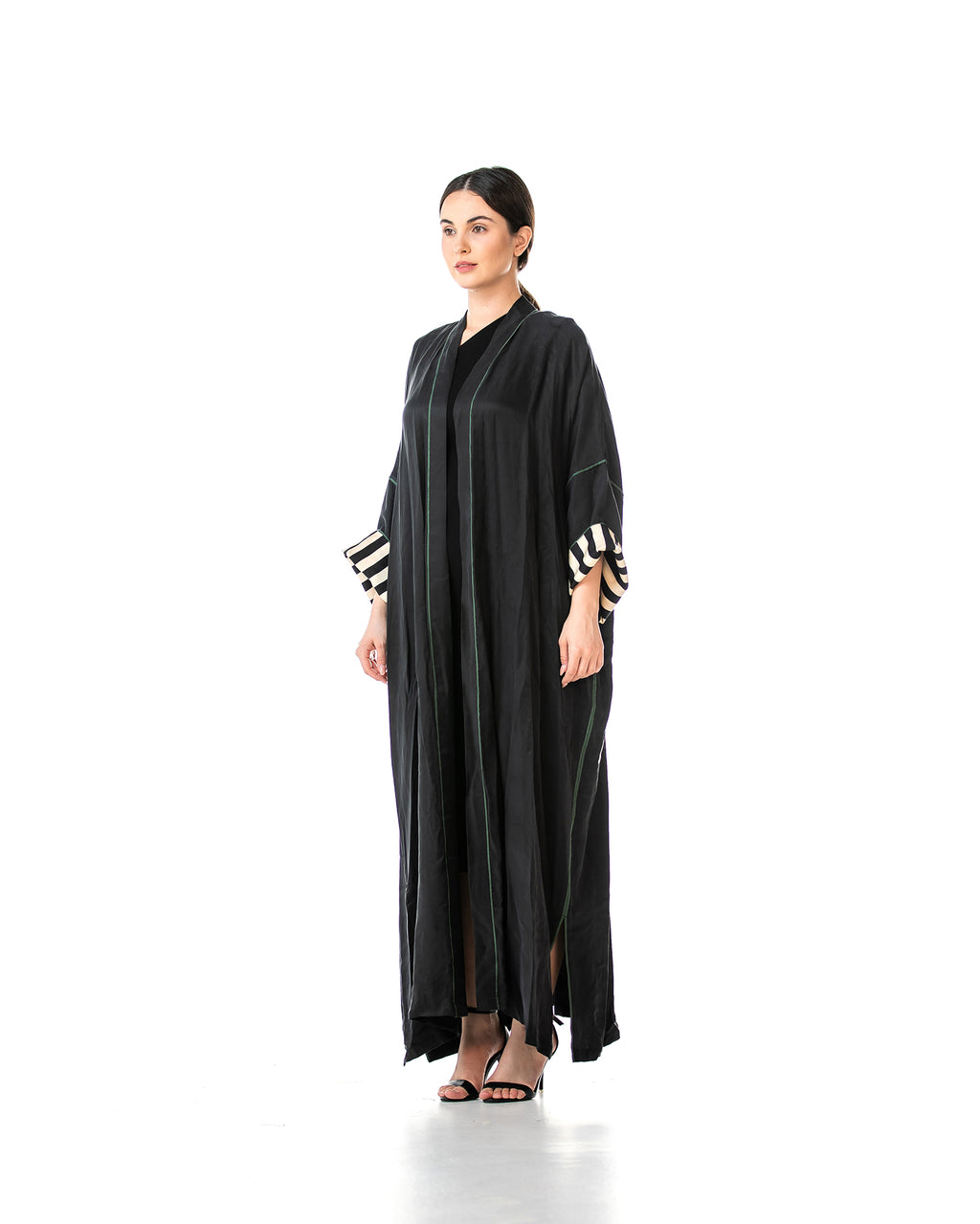 Harmony 2.0 – Washed Silk Abaya