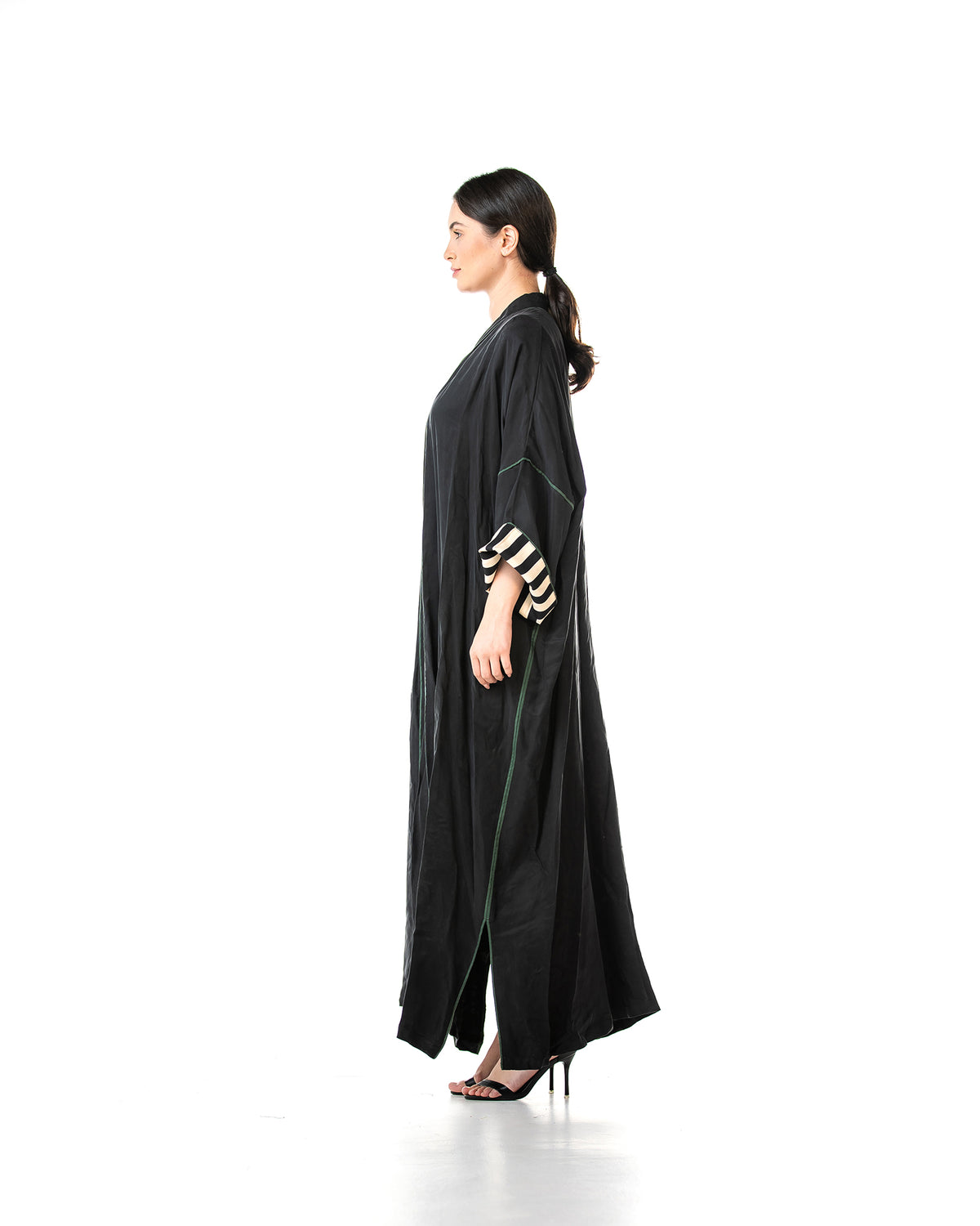 Harmony 2.0 – Washed Silk Abaya