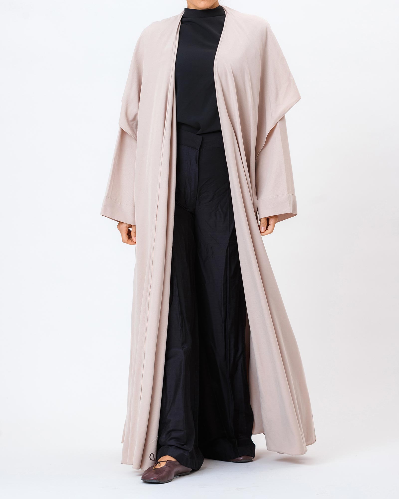  Elara – Washed Linen Hooded Abaya