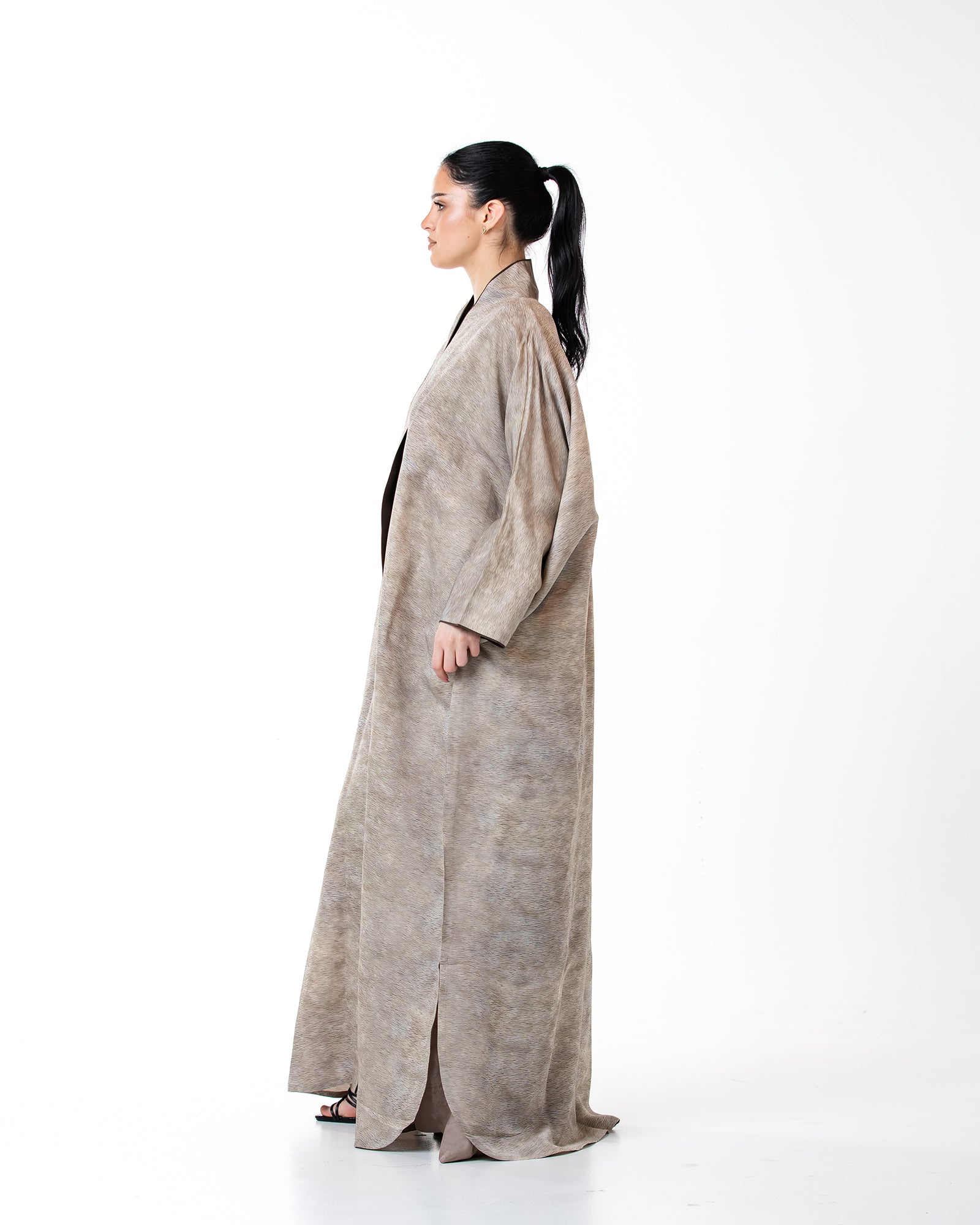 Kashmir 2.0 – Crinkle Viscose Bisht Abaya