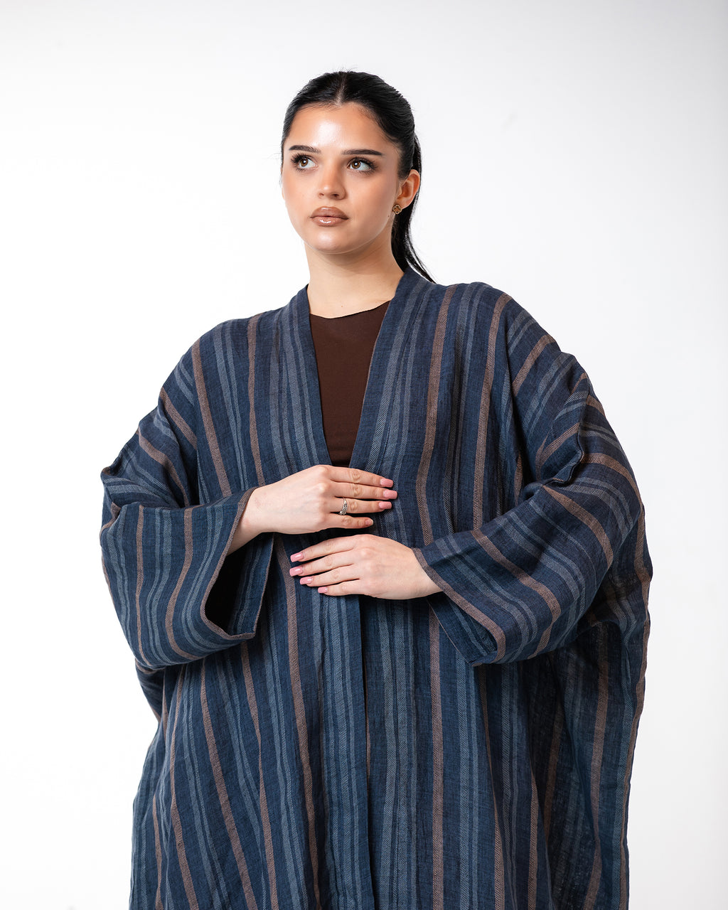 Antalya Striped – Woven Linen Kaftan Abaya
