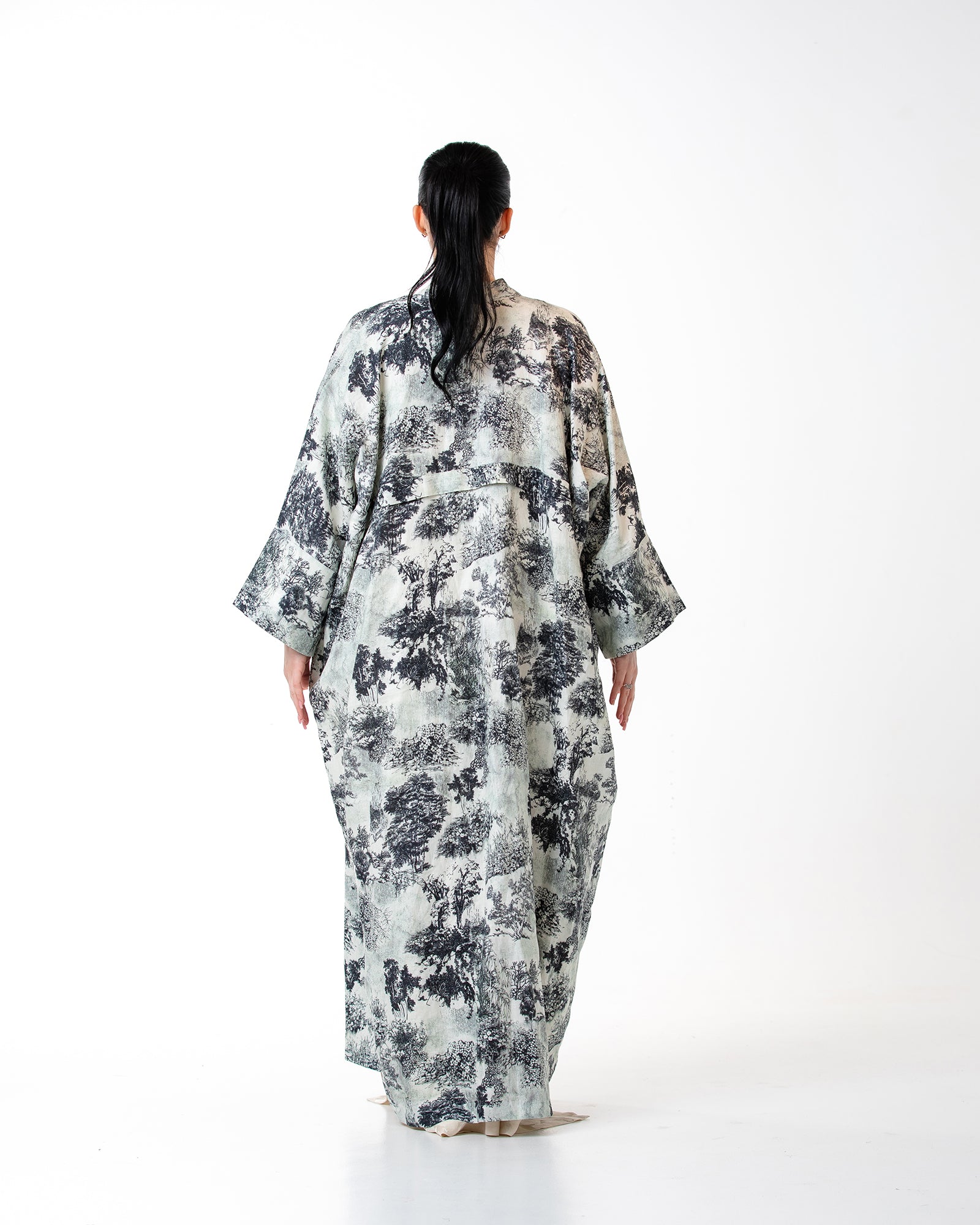 Dusk – Printed Linen Kaftan Abaya
