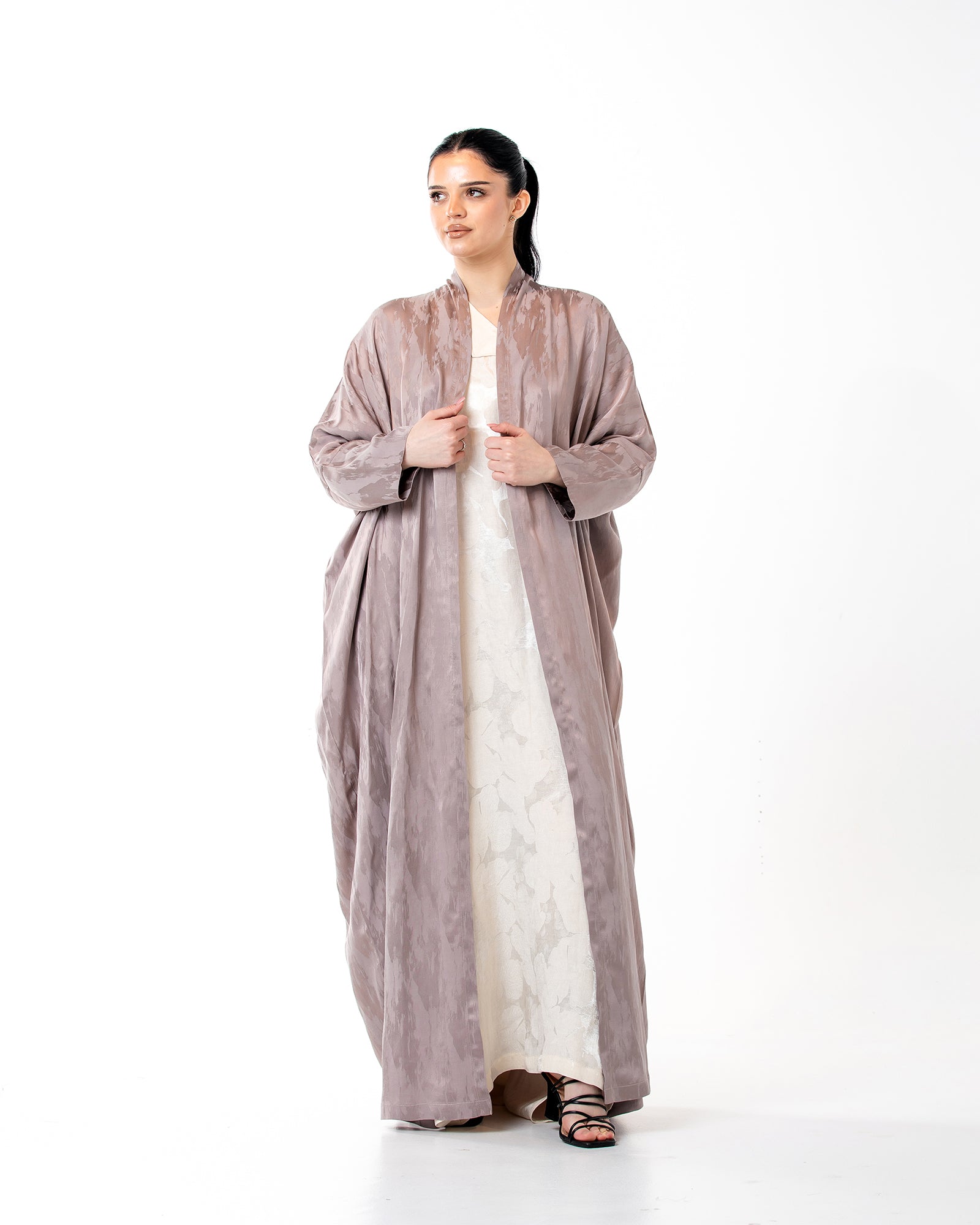 Allure 3.0 – Printed Washed Silk Bisht Abaya
