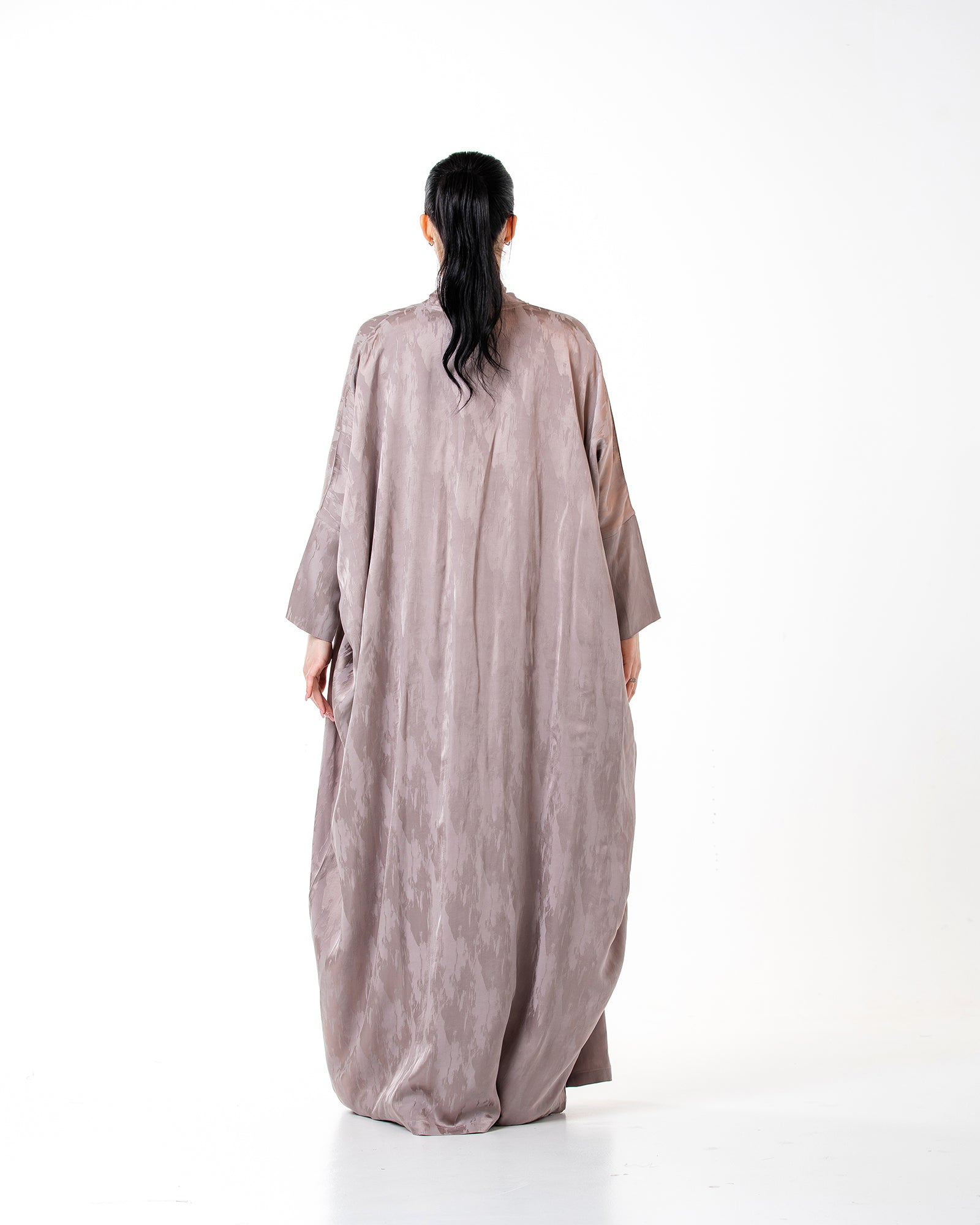 Allure 3.0 – Printed Washed Silk Bisht Abaya
