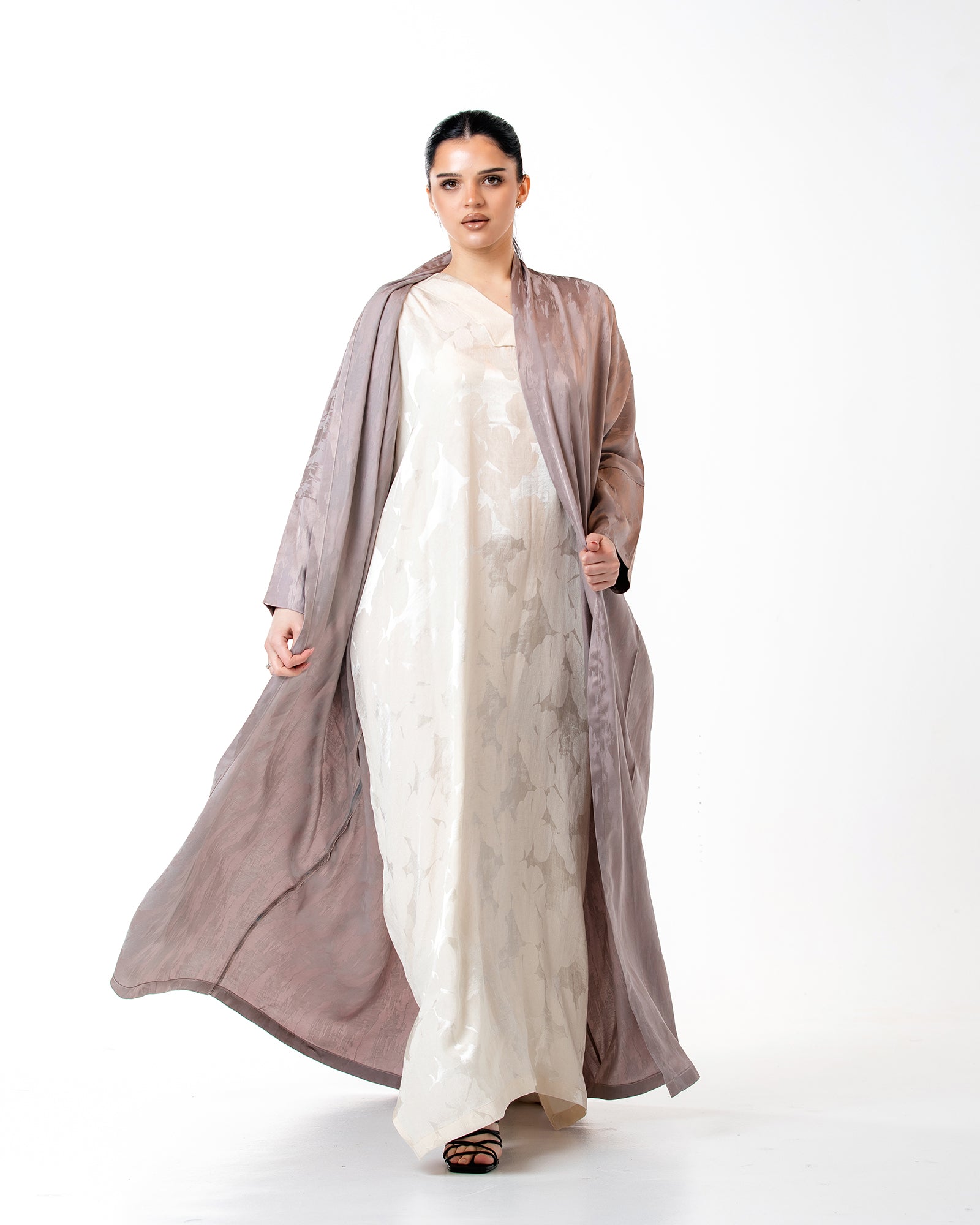 Allure 3.0 – Printed Washed Silk Bisht Abaya