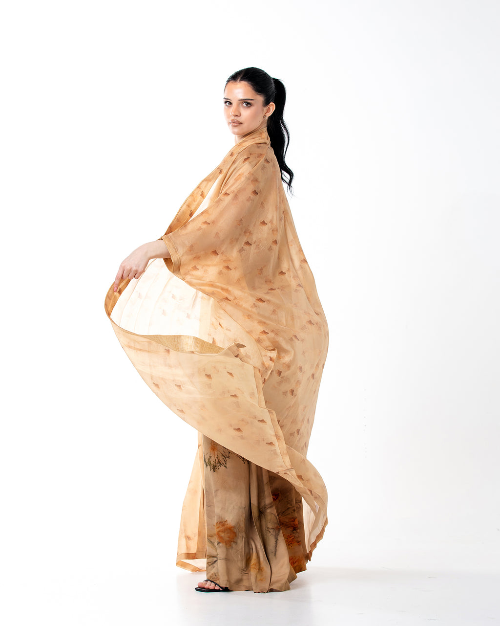 Allure Set – Chiffon Bisht Abaya Set