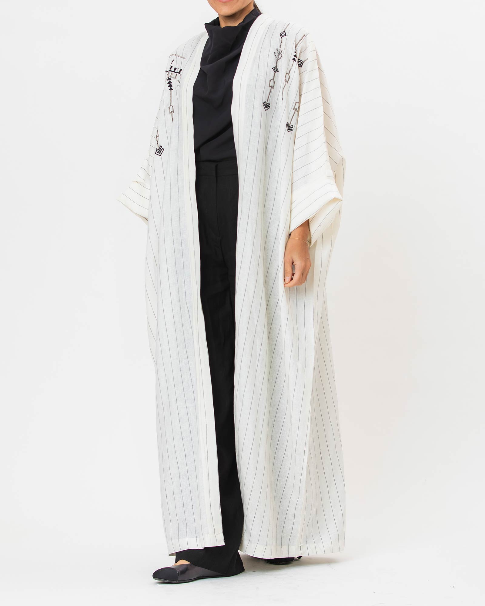 Antalya Striped – Embroidered Linen Kaftan Abaya