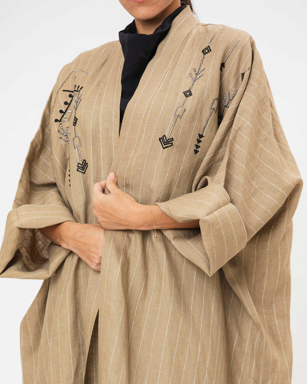 Antalya Striped – Embroidered Linen Kaftan Abaya
