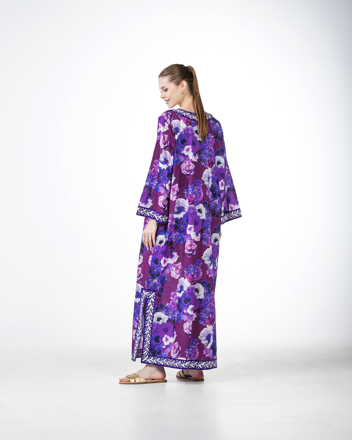  Marwa – Printed Cotton Embroidered Dress