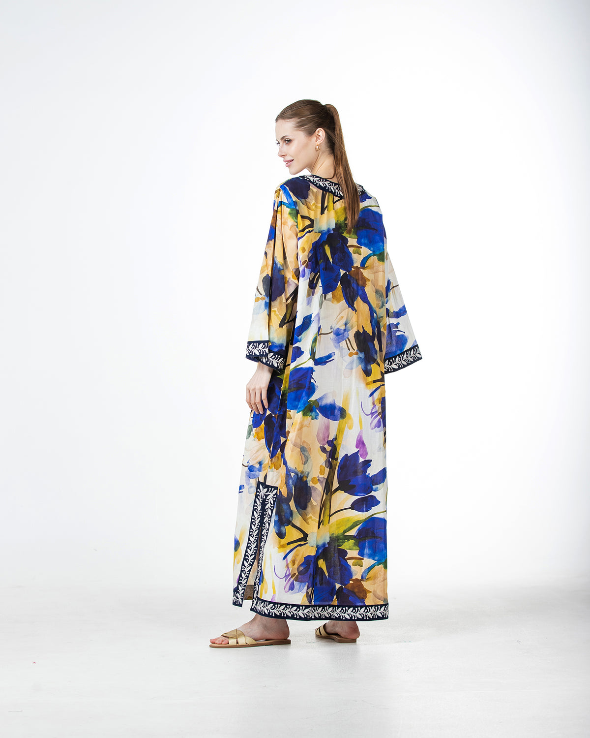  Marwa – Printed Cotton Embroidered Dress