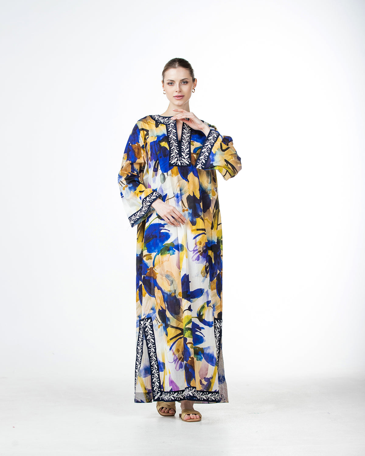  Marwa – Printed Cotton Embroidered Dress
