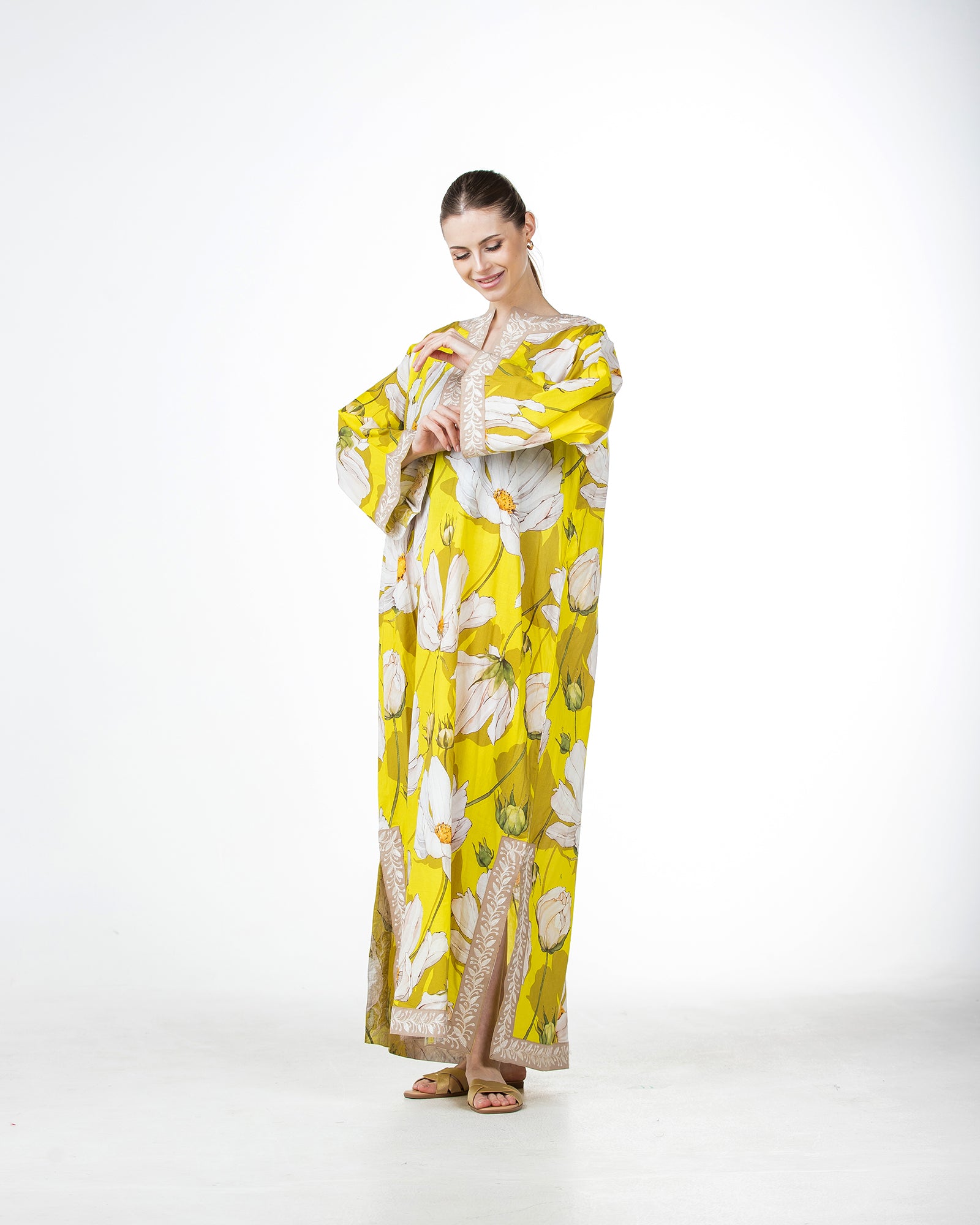  Marwa – Printed Cotton Embroidered Dress