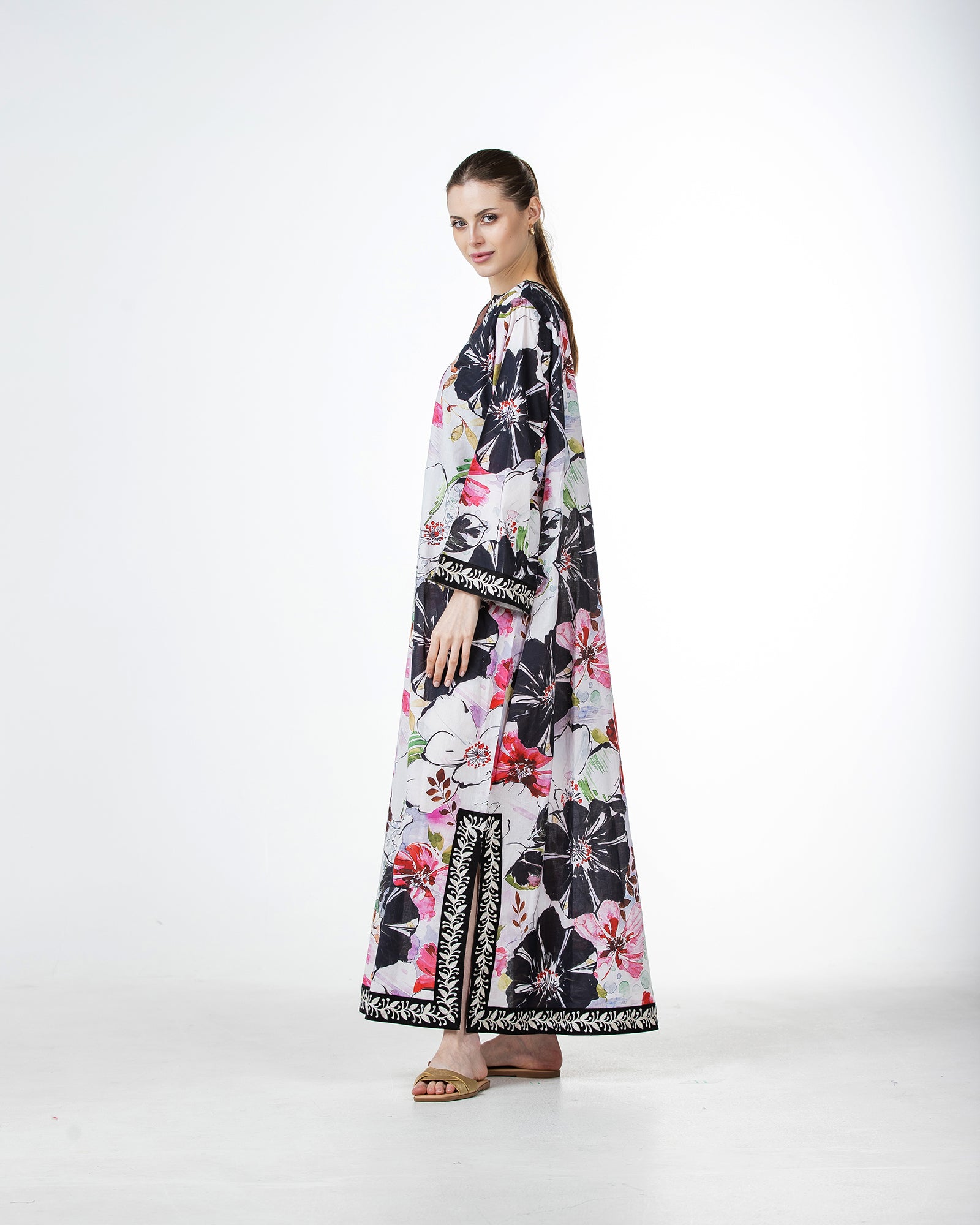  Marwa – Printed Cotton Embroidered Dress