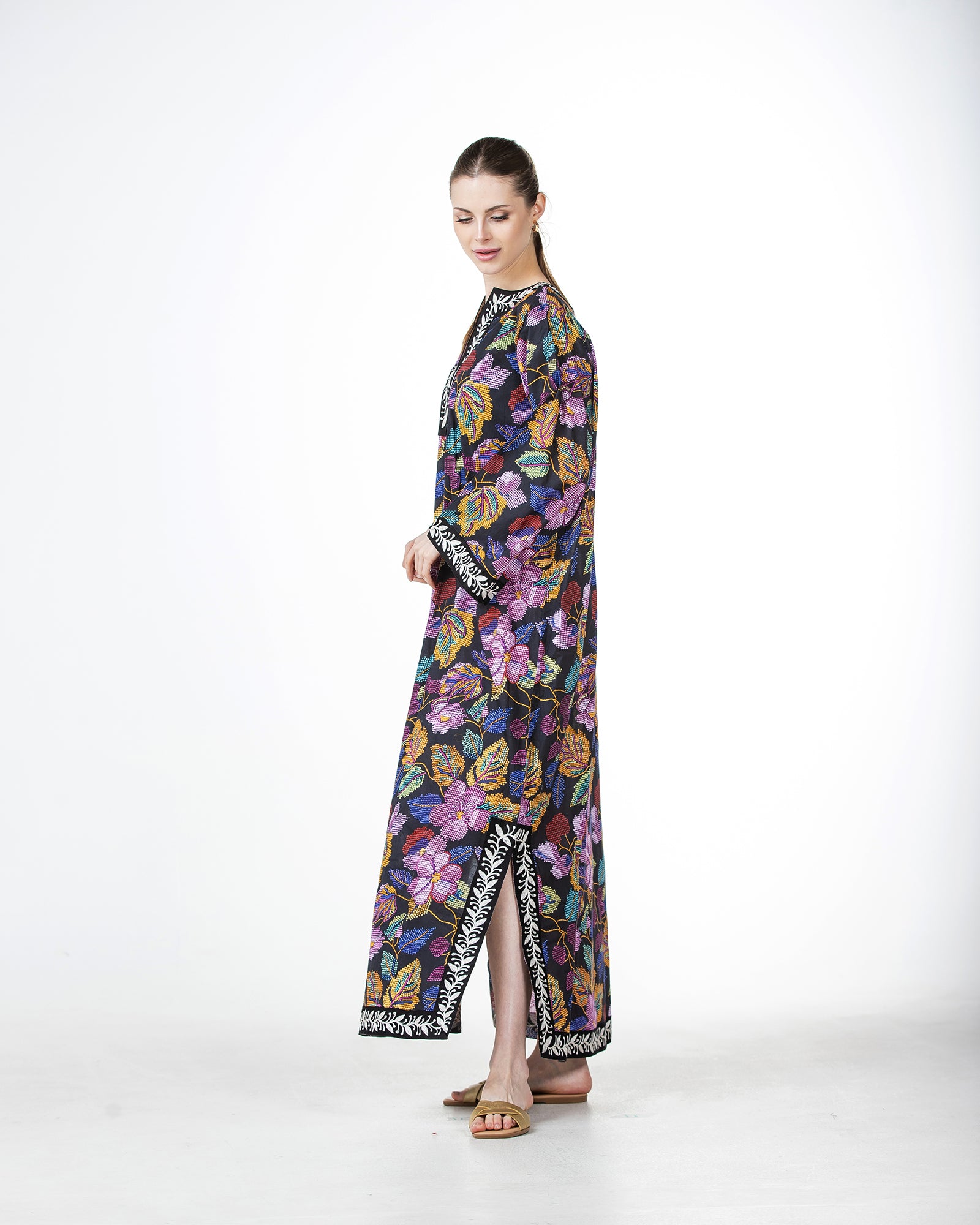  Marwa – Printed Cotton Embroidered Dress