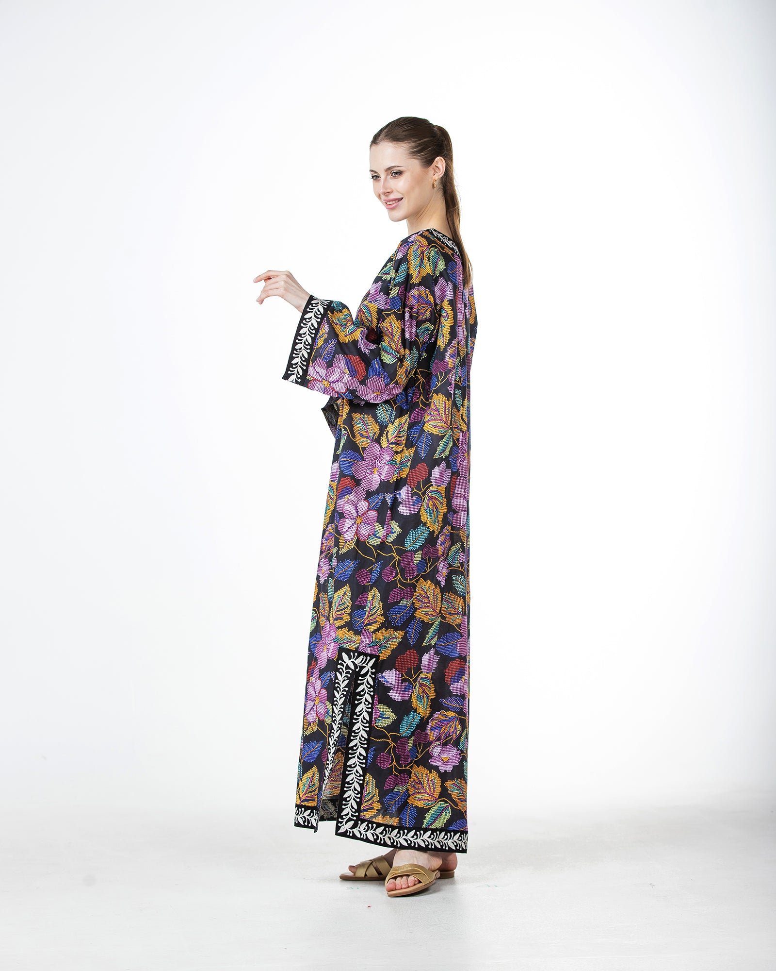  Marwa – Printed Cotton Embroidered Dress
