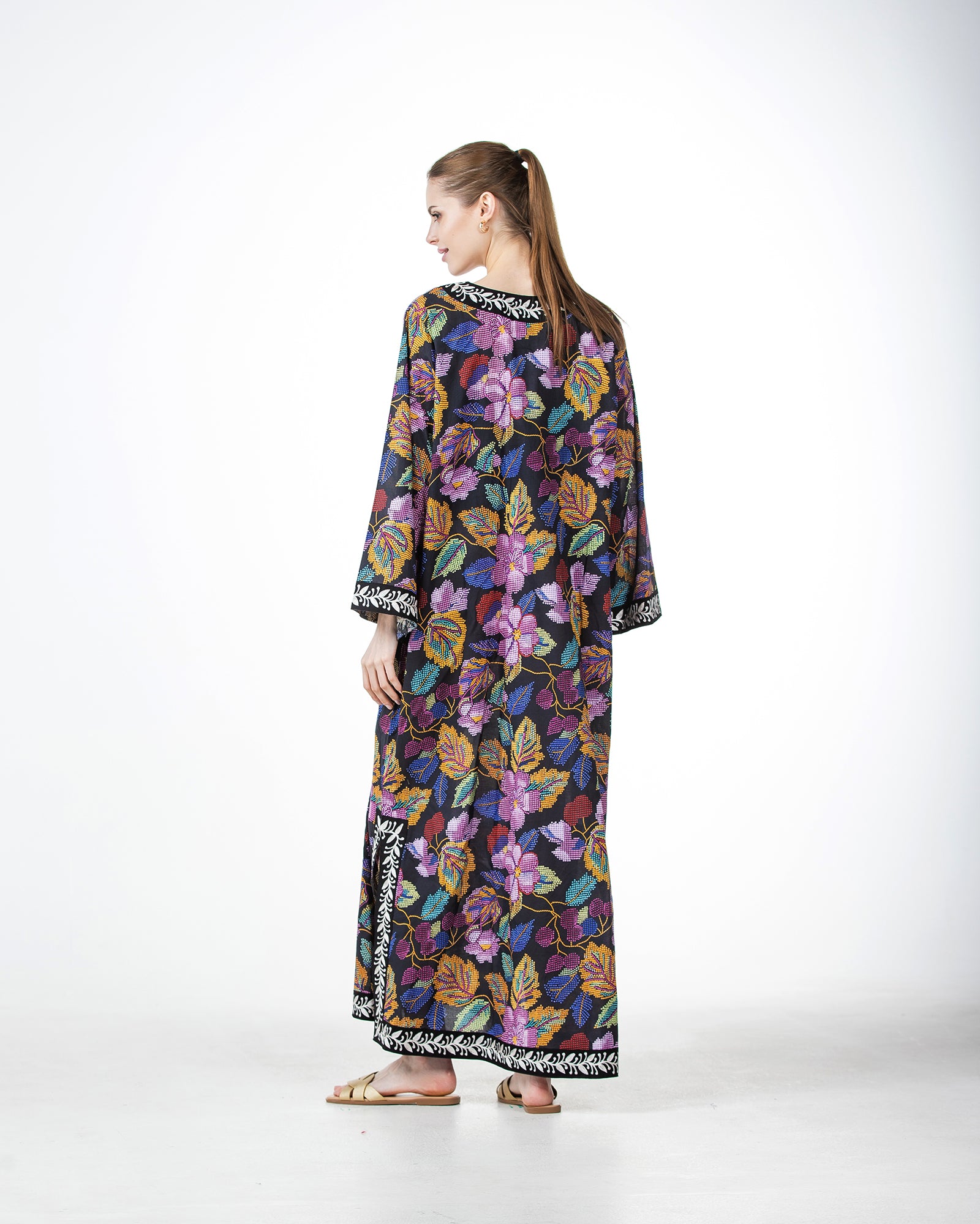 Marwa – Printed Cotton Embroidered Dress