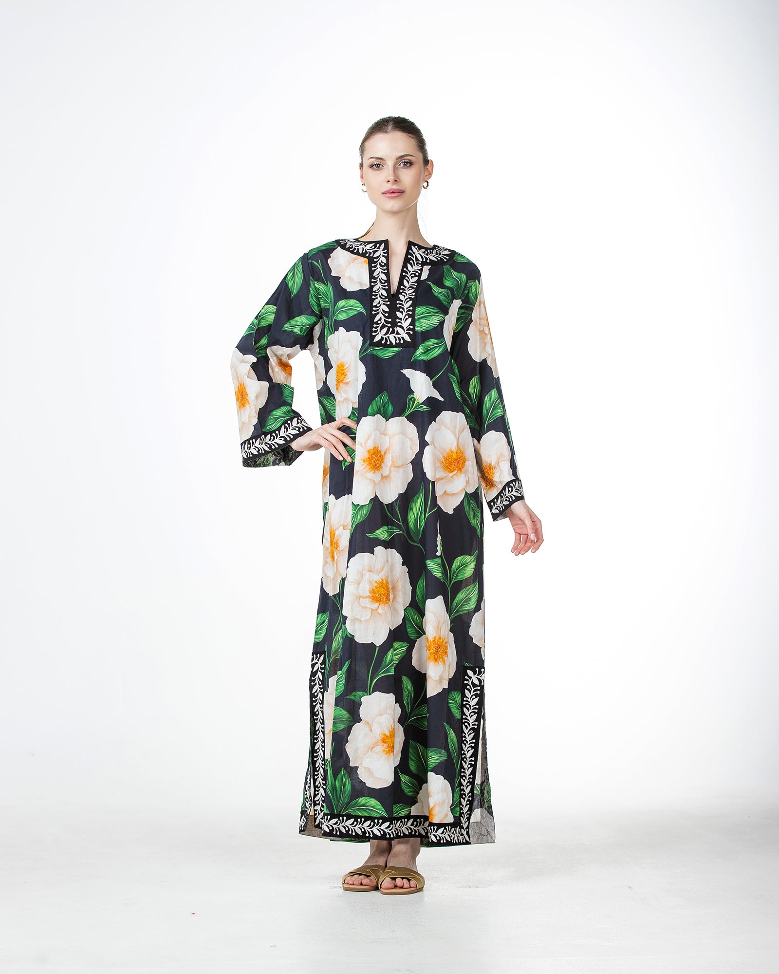  Marwa – Printed Cotton Embroidered Dress