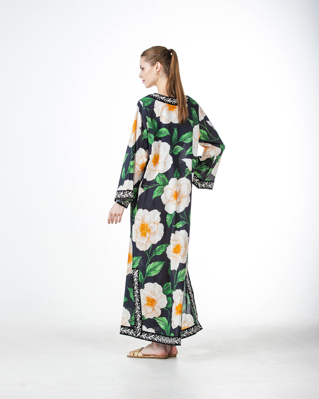  Marwa – Printed Cotton Embroidered Dress