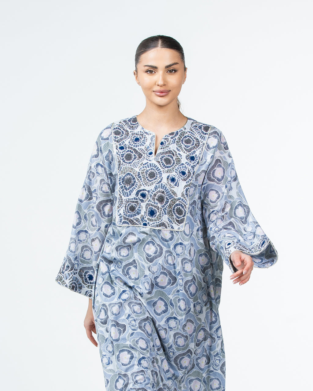 Mashail – Embroidered Cotton Mukhawar Dress