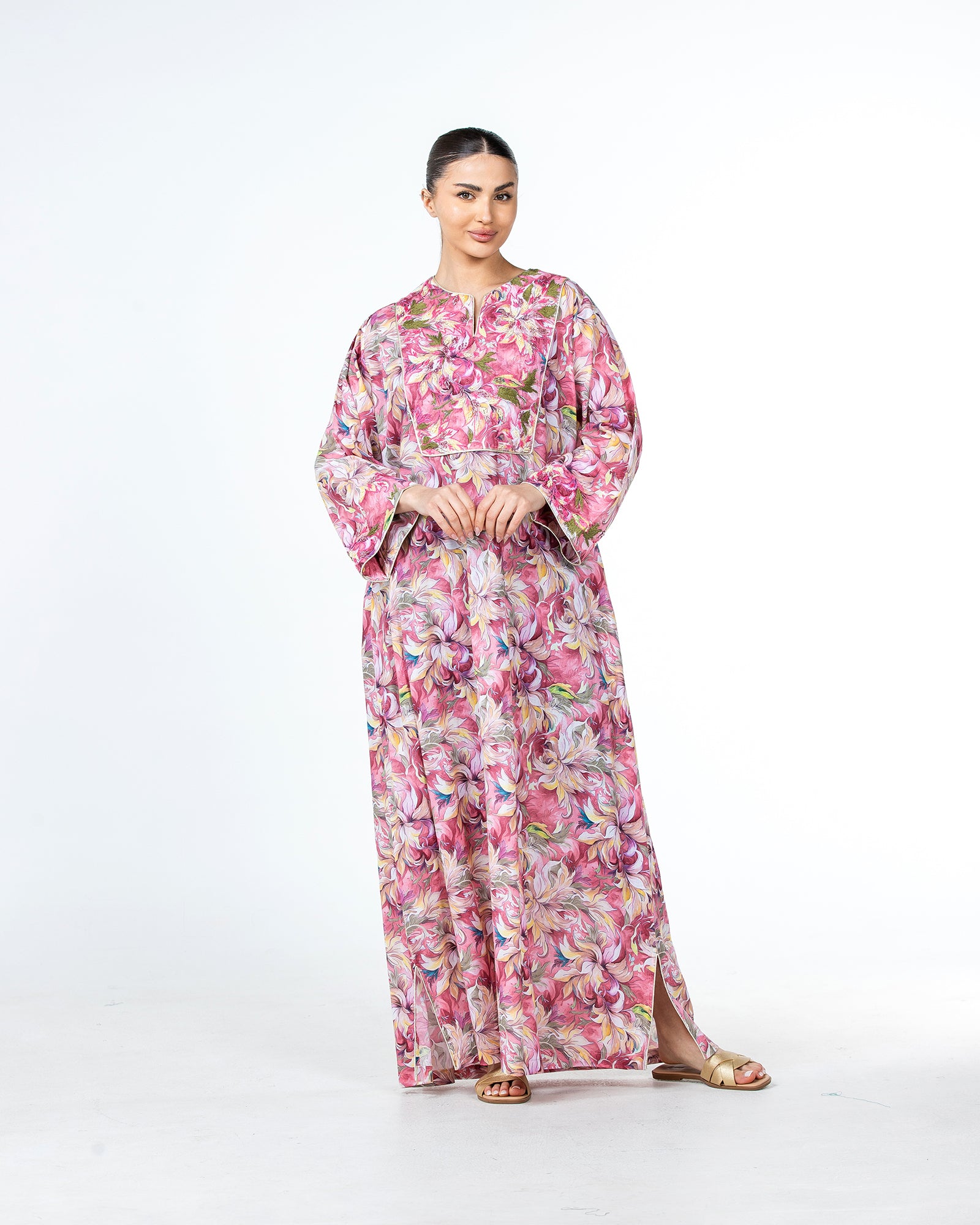 Mashail – Embroidered Cotton Mukhawar Dress