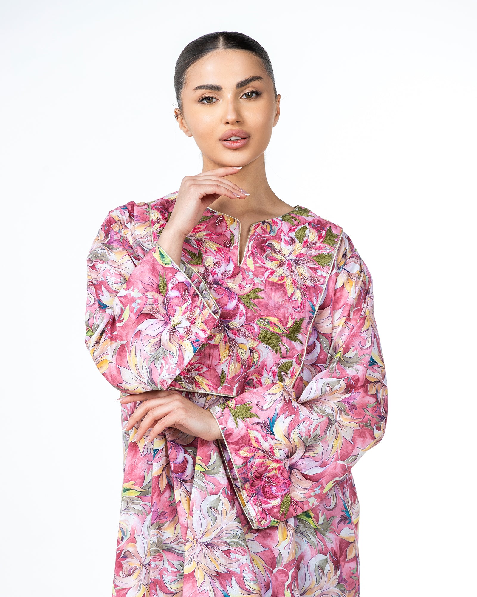 Mashail – Embroidered Cotton Mukhawar Dress