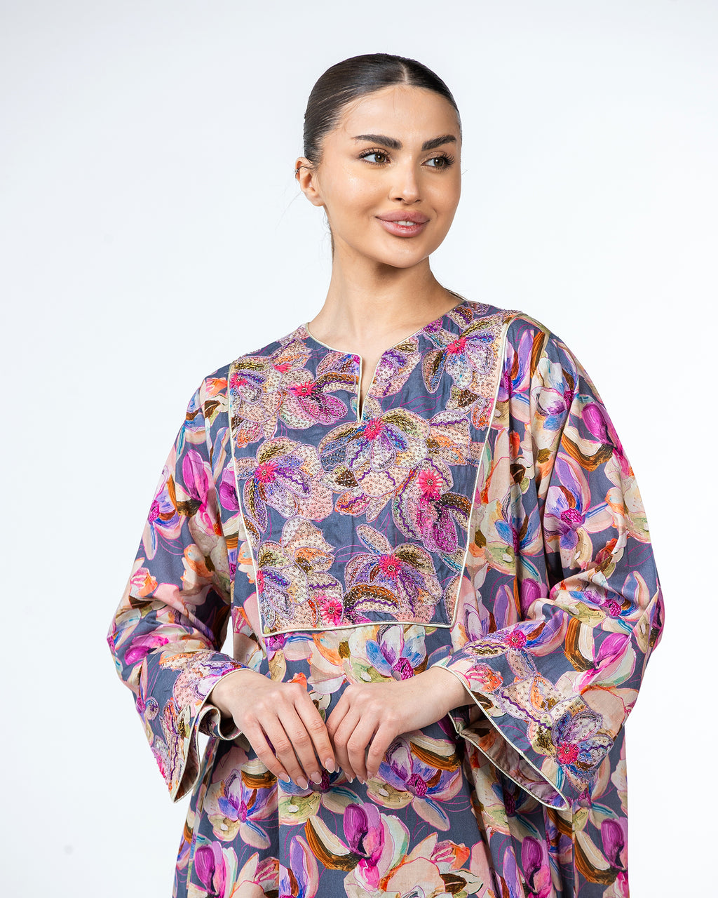 Mashail – Embroidered Cotton Mukhawar Dress