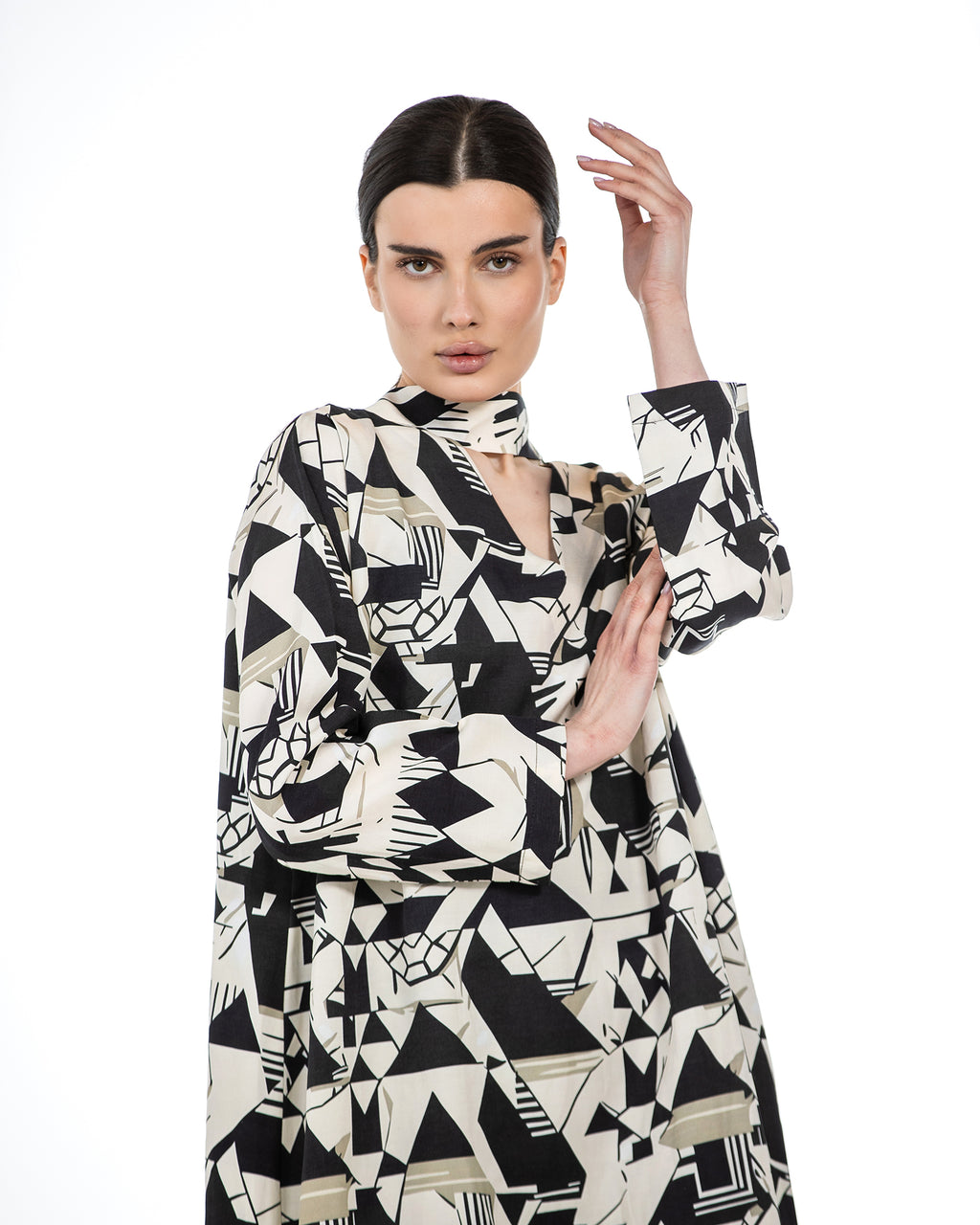 Suha – Abstract Printed Linen blend Dress