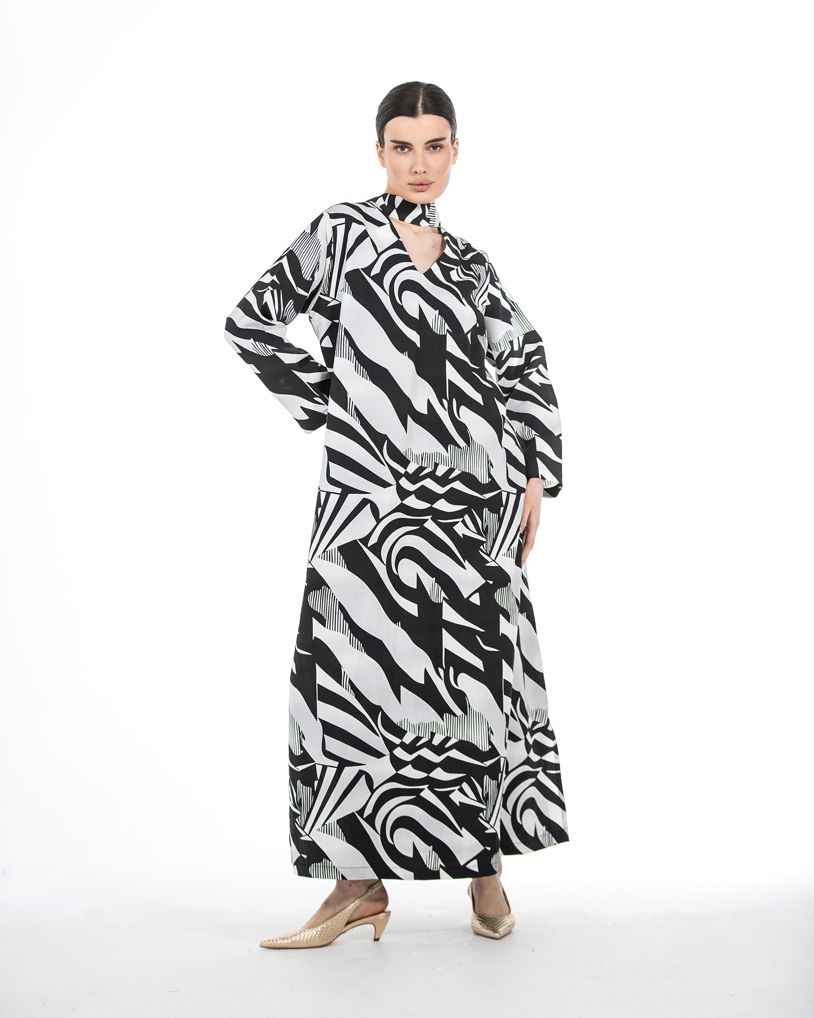 Suha – Abstract Printed Linen blend Dress