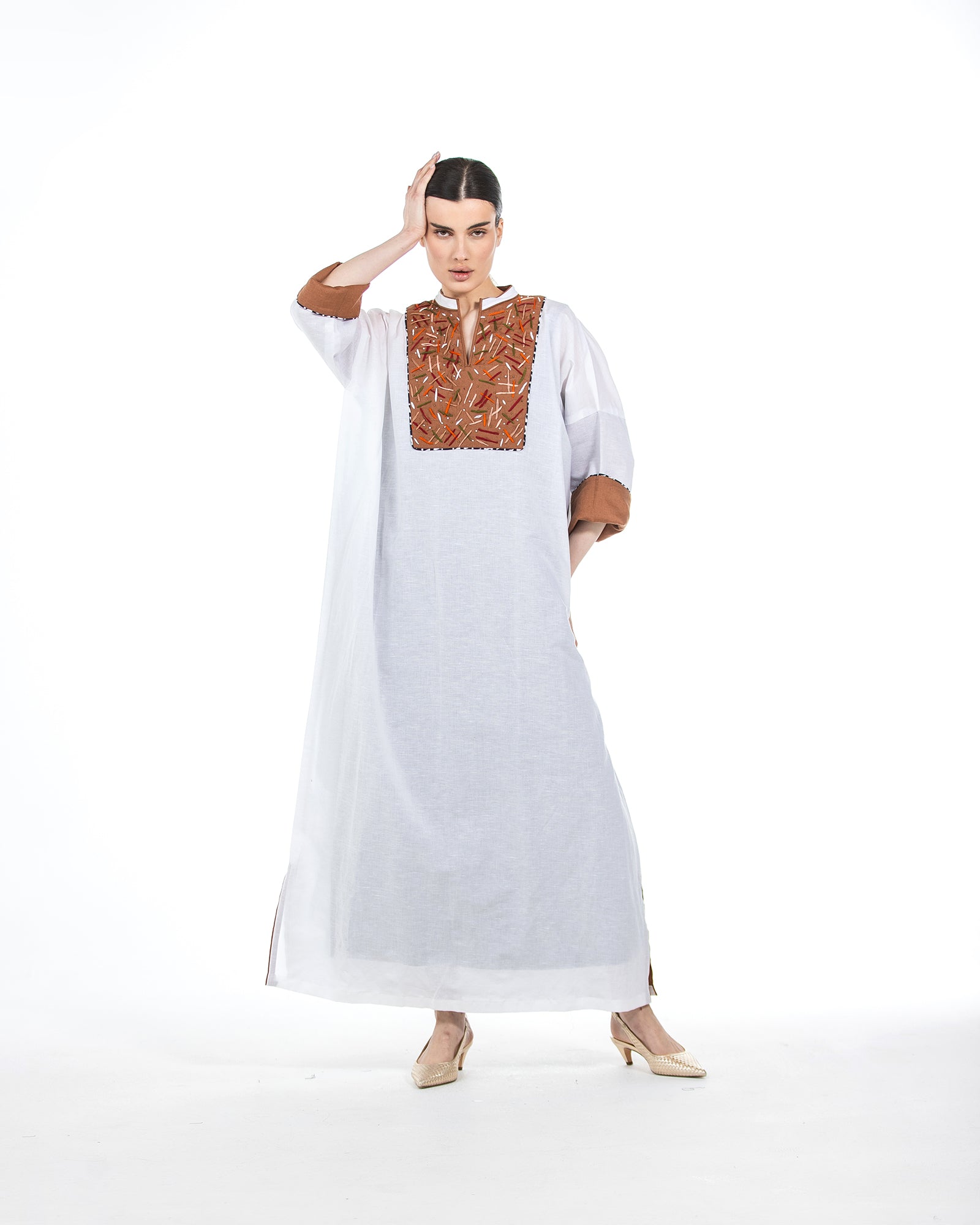 Layan – Embroidered Colorblock Linen Kaftan