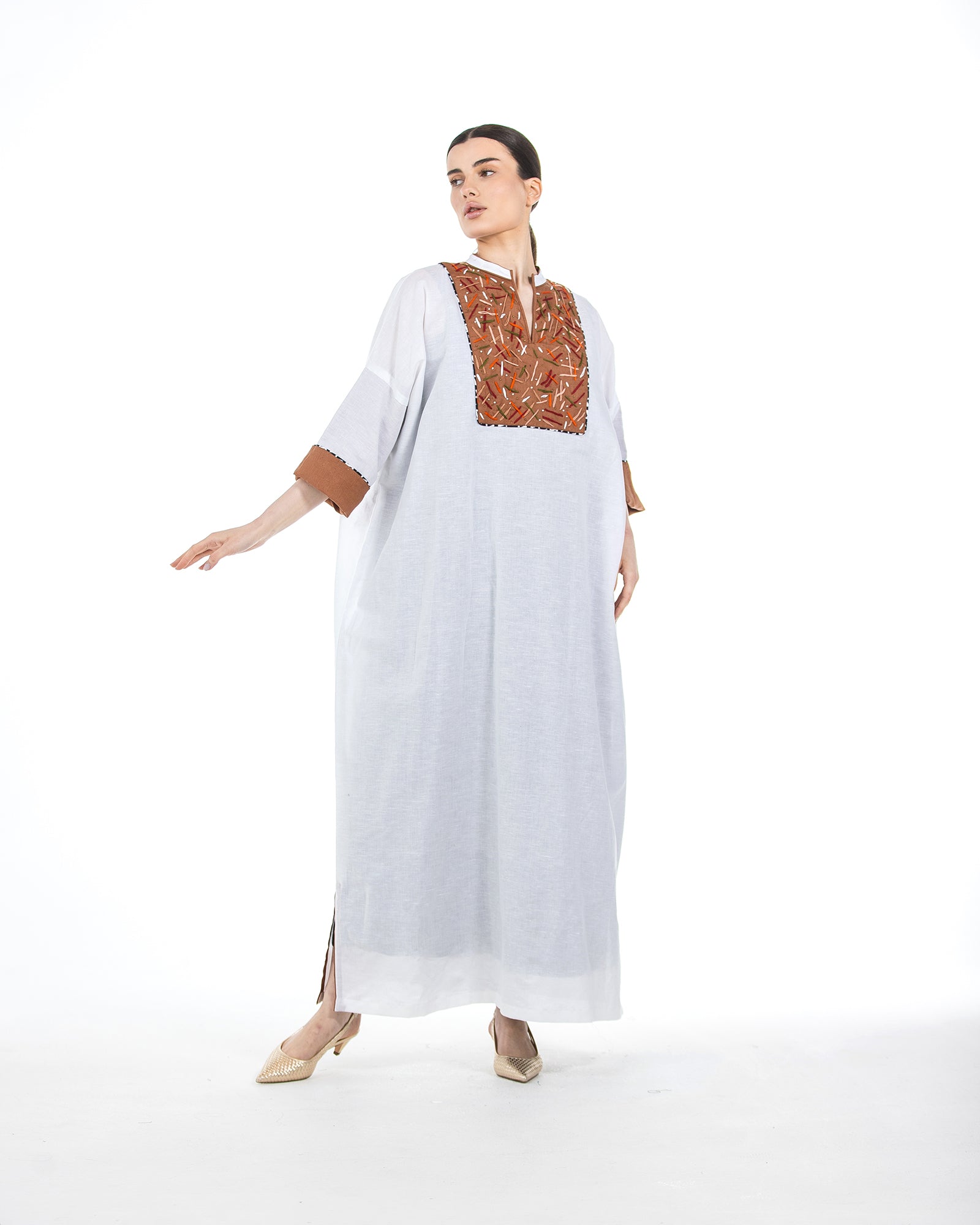 Layan – Embroidered Colorblock Linen Kaftan