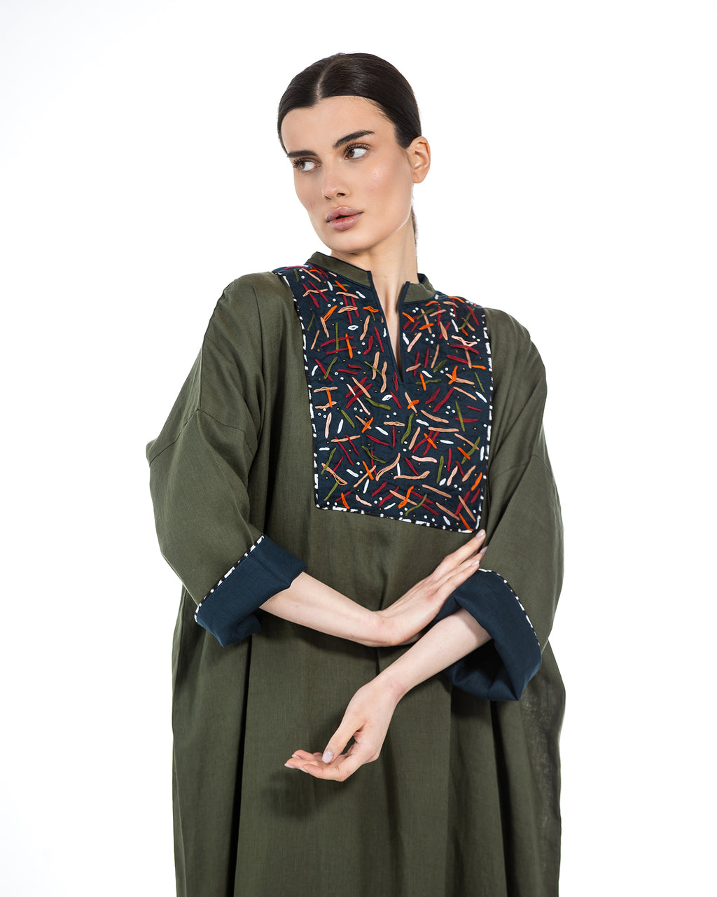 Layan – Embroidered Colorblock Linen Kaftan