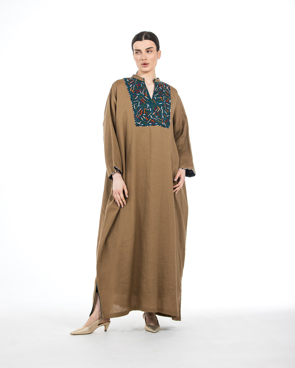 Layan – Embroidered Colorblock Linen Kaftan