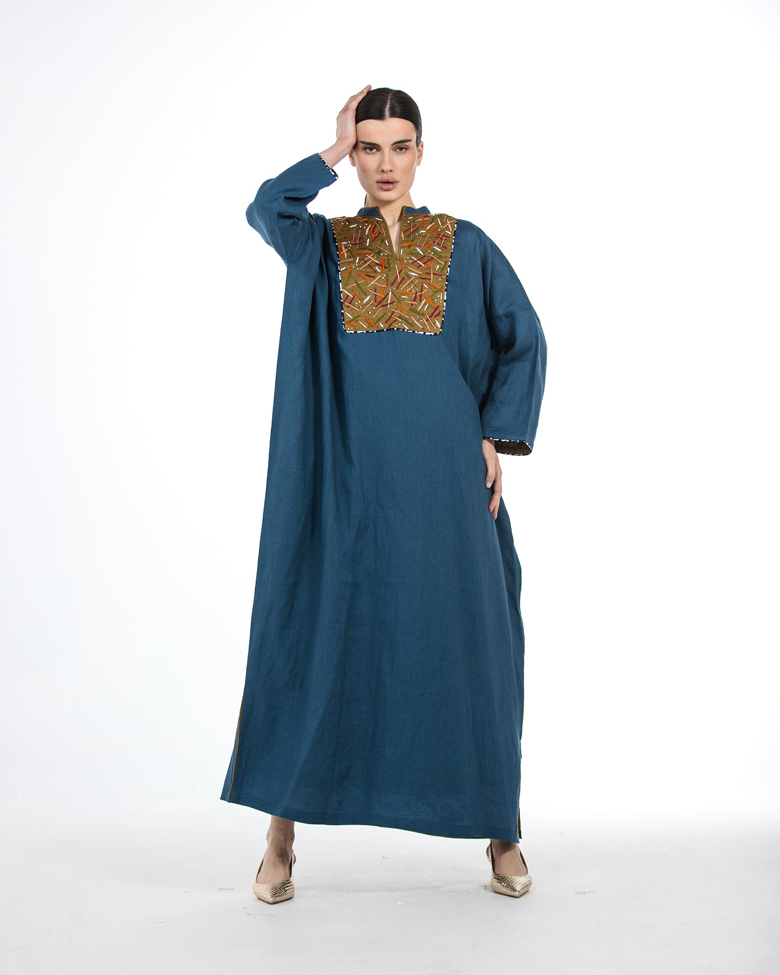 Layan – Embroidered Colorblock Linen Kaftan