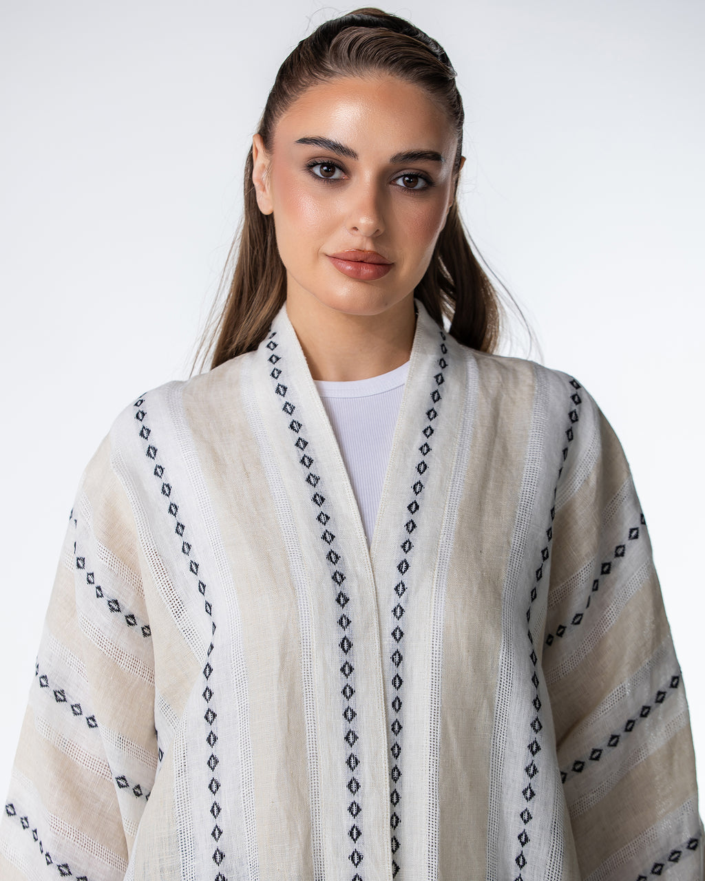 Aria Fringe – Woven Linen Kaftan Abaya