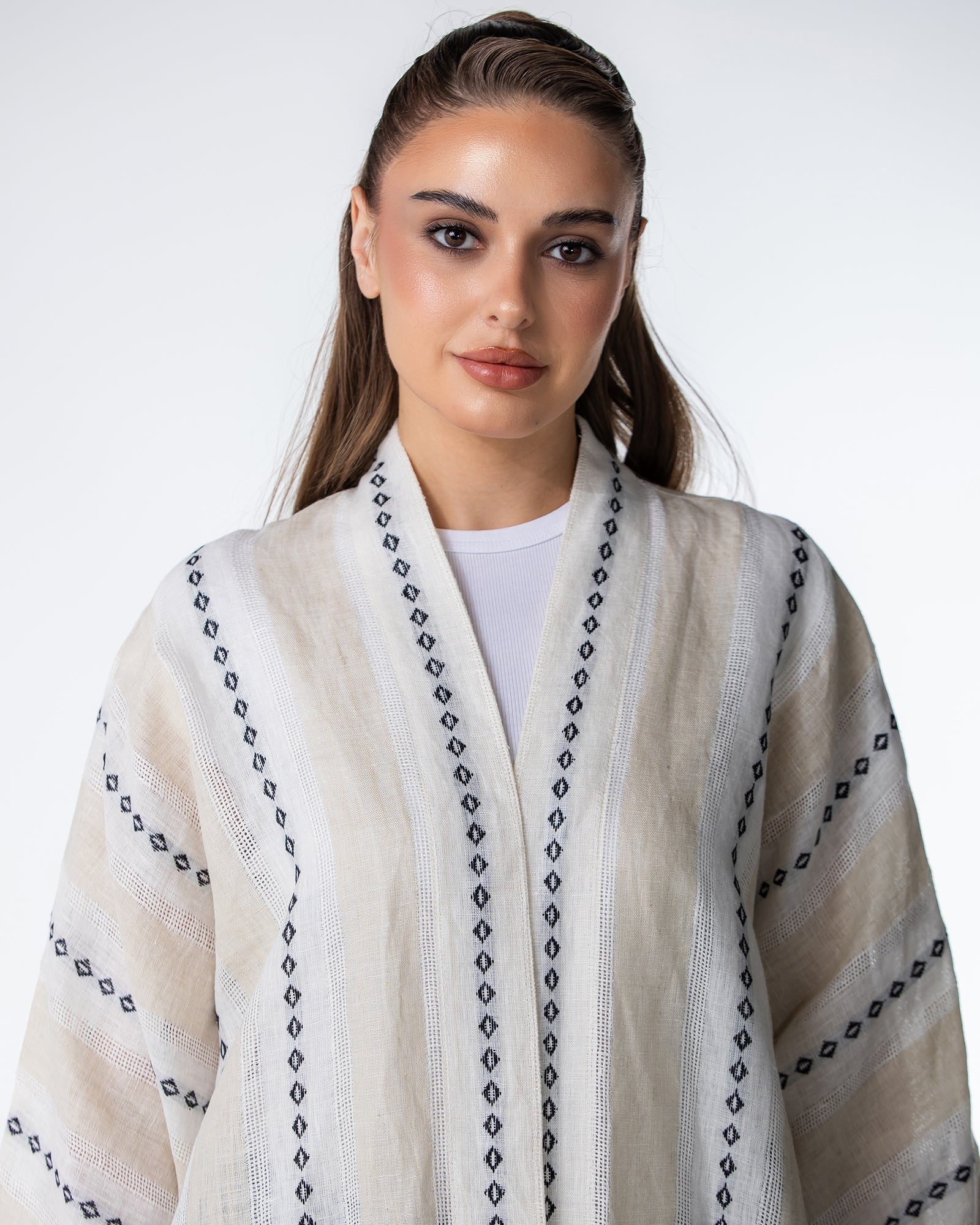 Aria Fringe – Woven Linen Kaftan Abaya