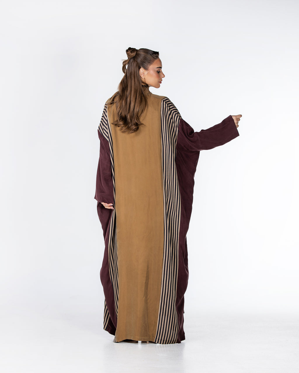 Eclipse – Washed Silk Bisht Abaya