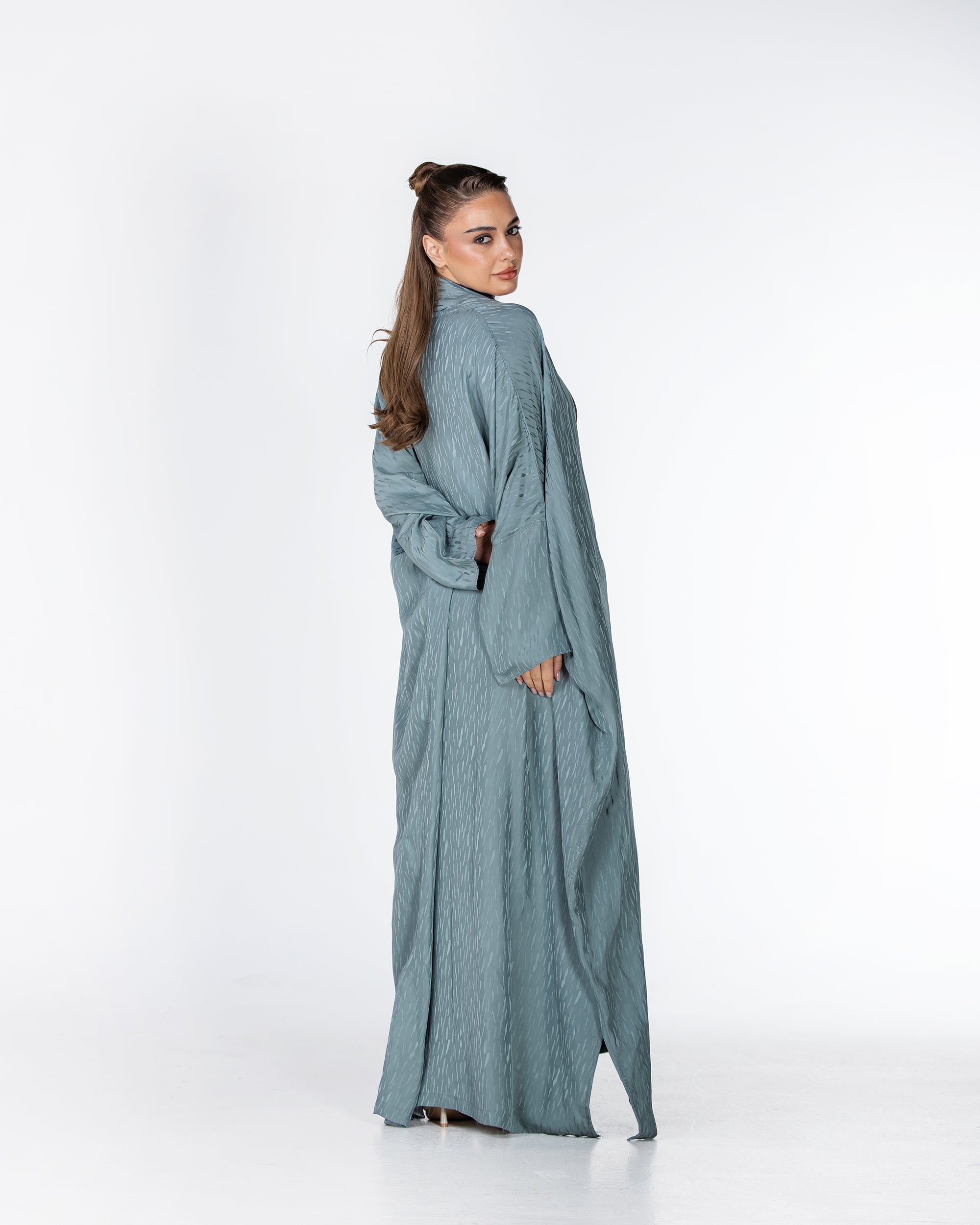 Copper 2.0 – Woven Viscose Linen Bisht Abaya
