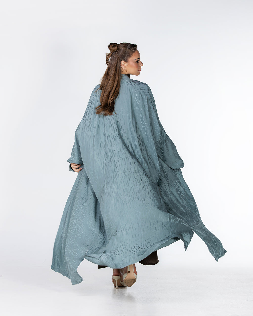 Copper 2.0 – Woven Viscose Linen Bisht Abaya