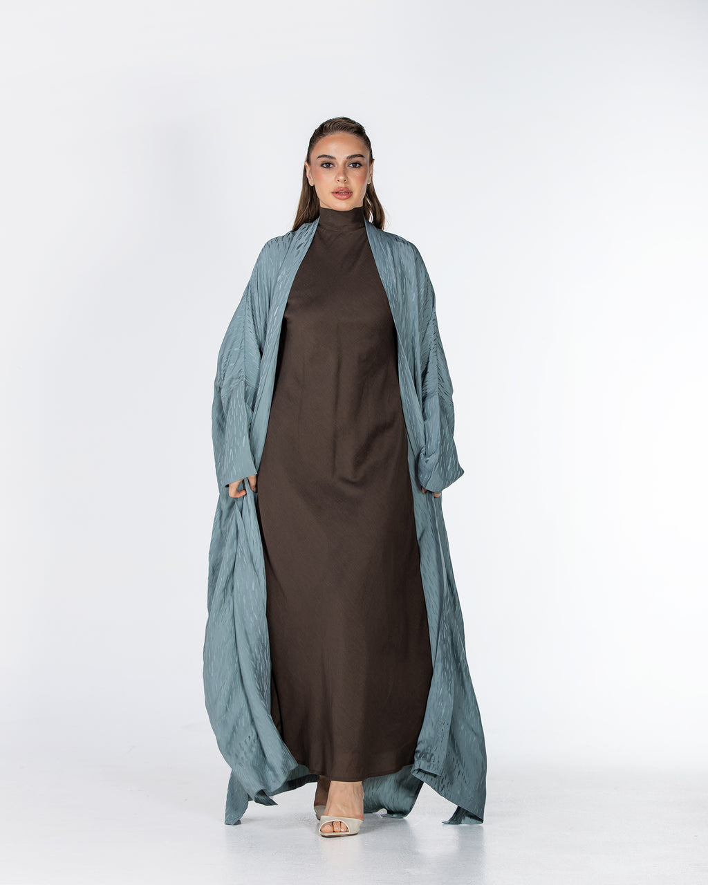 Copper 2.0 – Woven Viscose Linen Bisht Abaya