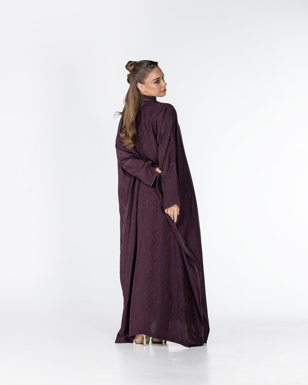 Copper 2.0 – Woven Viscose Linen Bisht Abaya