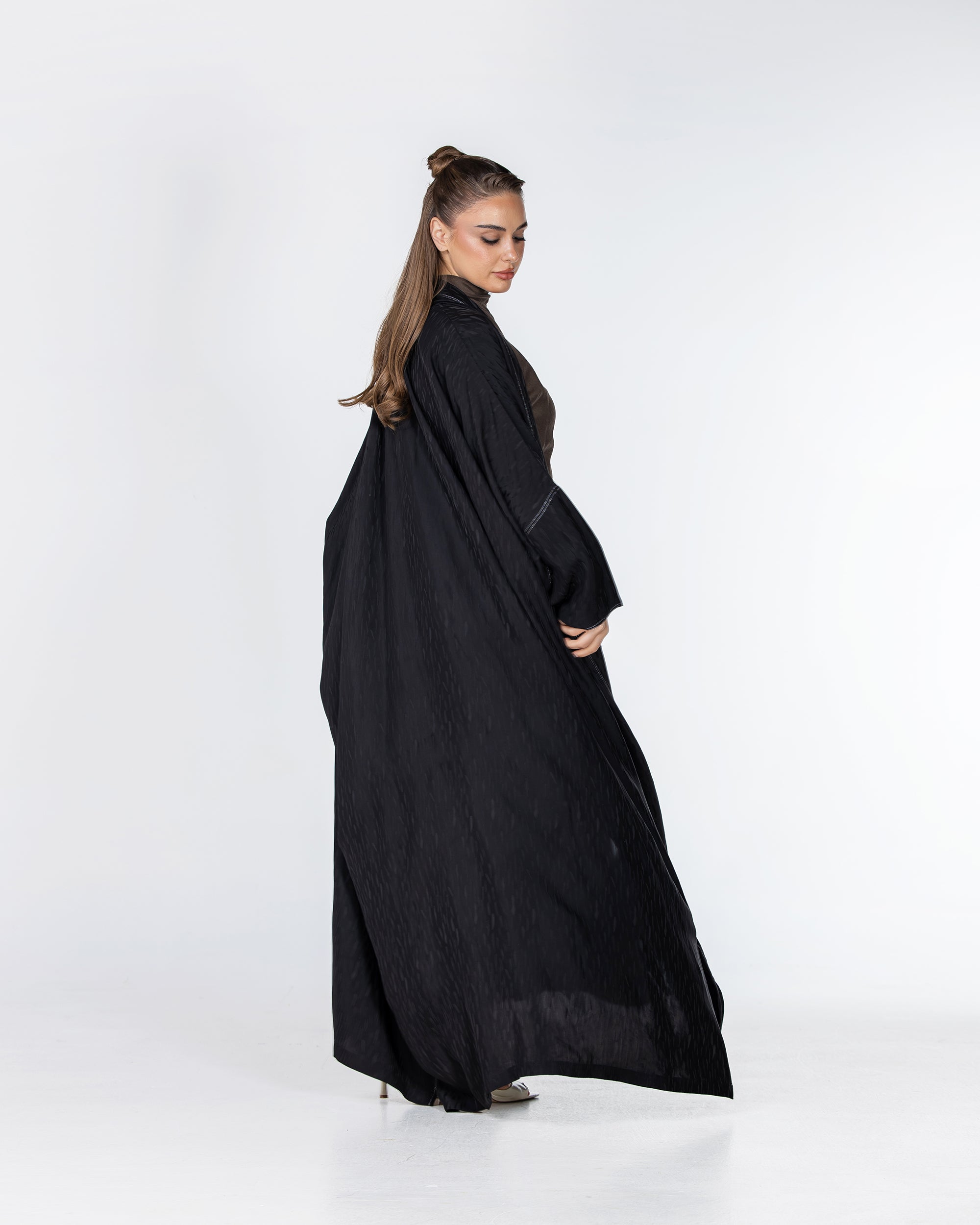 Copper 2.0 – Woven Viscose Linen Bisht Abaya