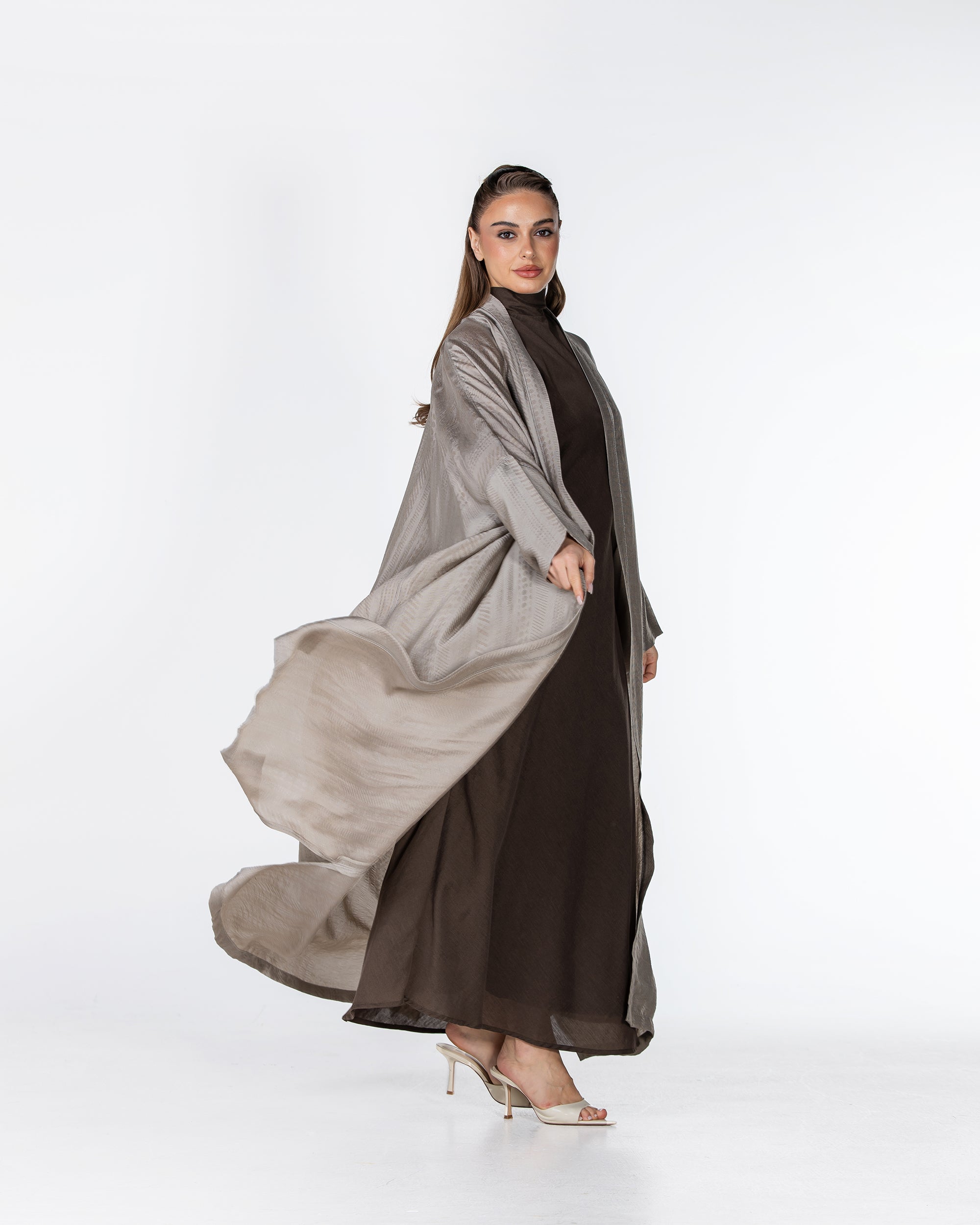 Copper 2.0 – Woven Viscose Linen Bisht Abaya