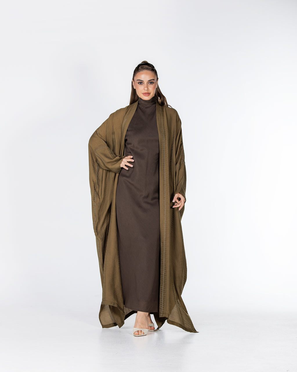 Copper 2.0 – Woven Viscose Linen Bisht Abaya
